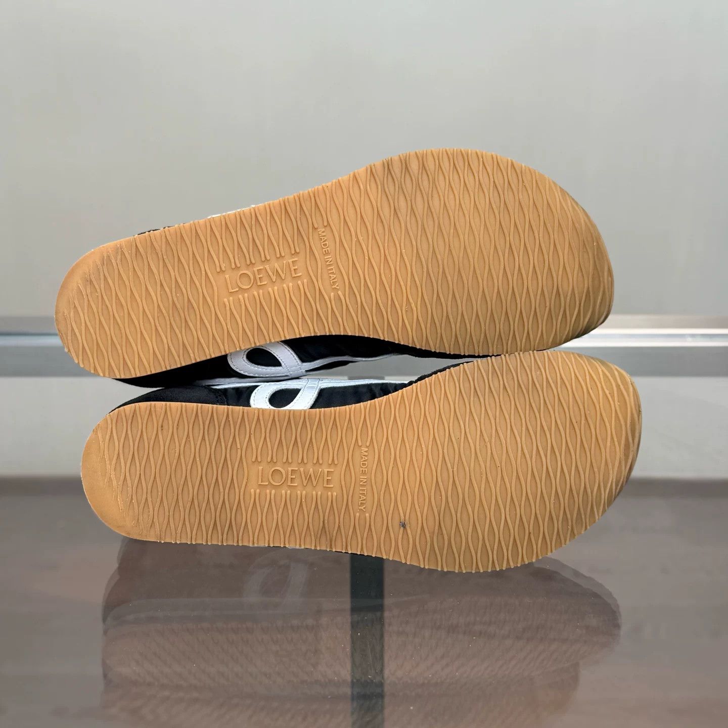 Loewe Loewe Ballet Runner 2.0 Sneakers Size US 6 / IT 36 - 7 Thumbnail