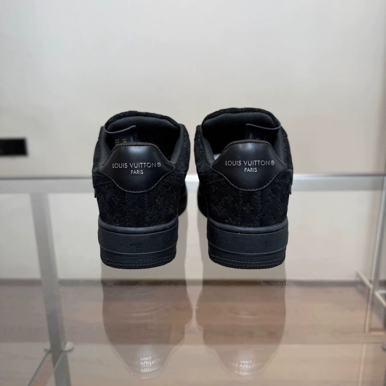 Louis Vuitton Nike x Louis Vuitton LV Air Force 1 Size US 8 / IT 38 - 6 Thumbnail