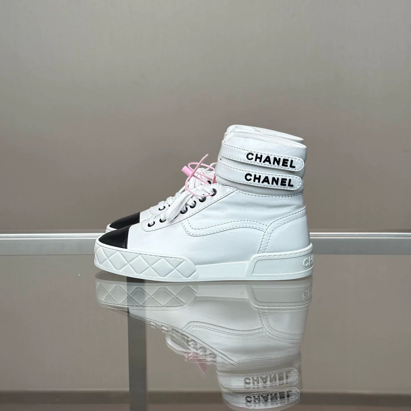 Chanel CHANEL 23A High Top Velcro Logo Sneakers Size US 6.5 / IT 36.5 - 3 Thumbnail