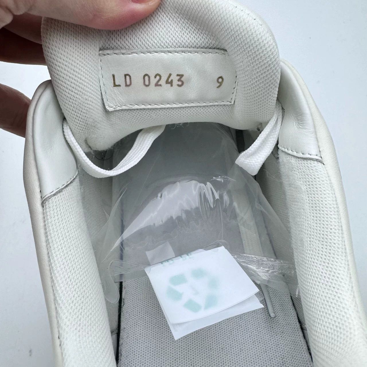 Louis Vuitton LV Graffiti Trainer Sneakers Size 43 Size US 10 / EU 43 - 7 Thumbnail