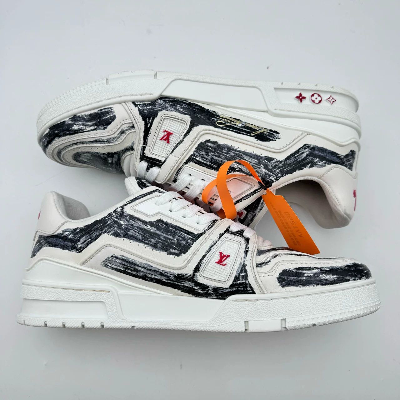 Louis Vuitton LV Graffiti Trainer Sneakers Size 43 Size US 10 / EU 43 - 3 Thumbnail