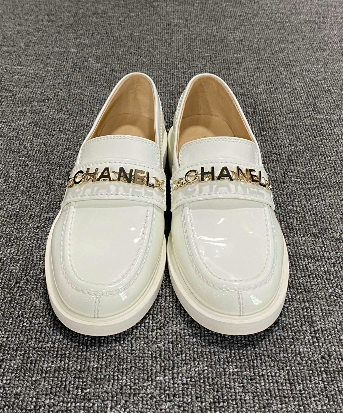 Chanel Chanel Chain Metal Logo Loafers Size US 6 / IT 36 - 4 Thumbnail