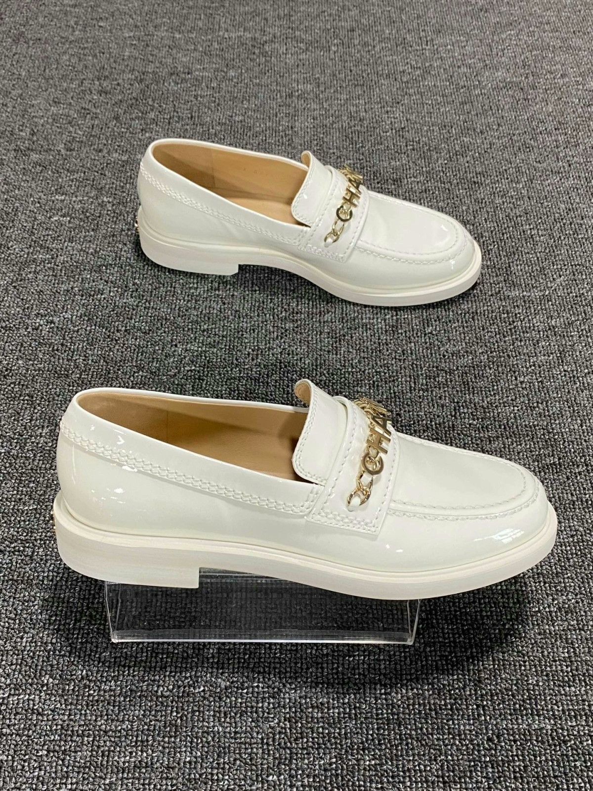 Chanel Chanel Chain Metal Logo Loafers Size US 6 / IT 36 - 3 Thumbnail