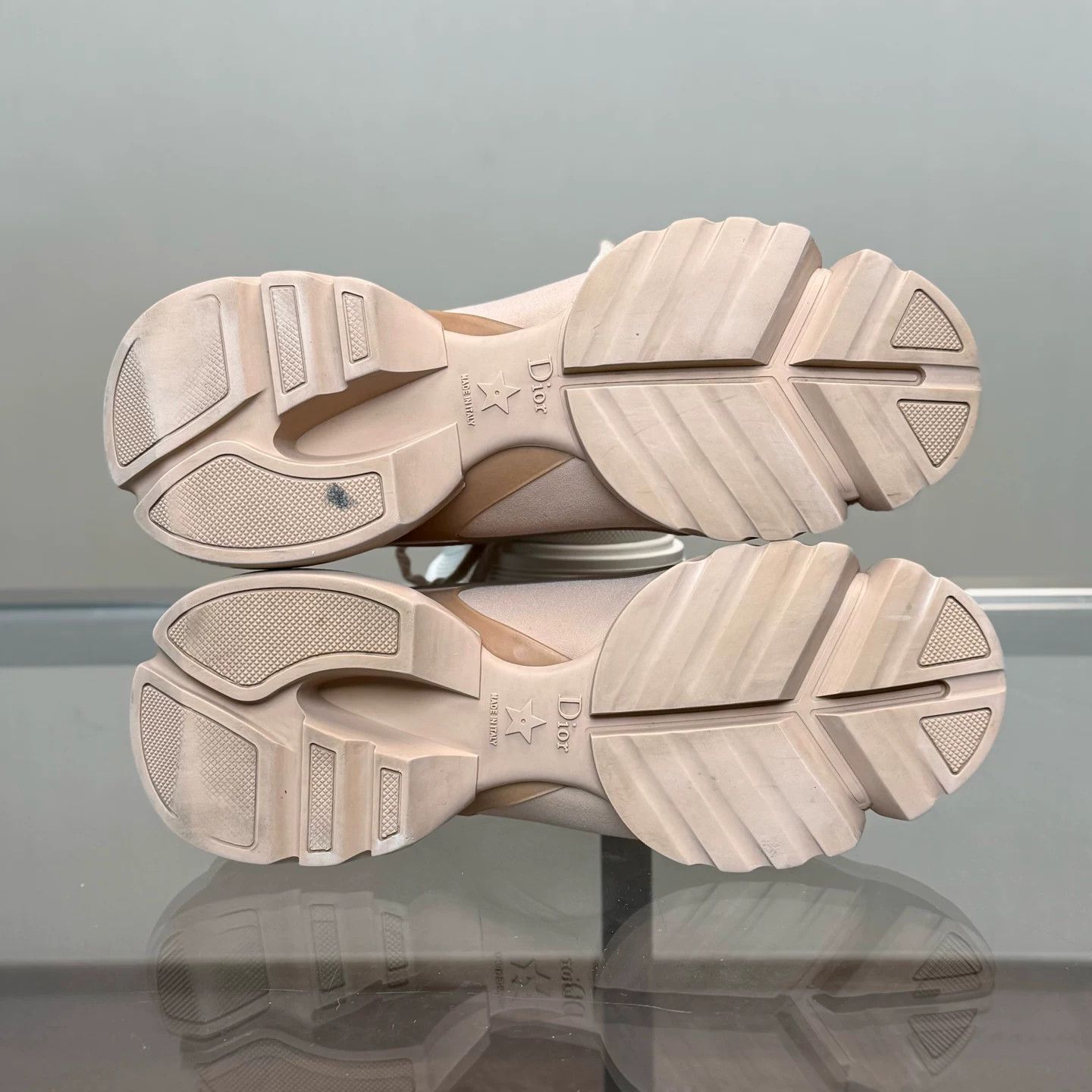 Dior Dior D-Connect Beige Dad Shoes Size US 7 / IT 37 - 7 Thumbnail