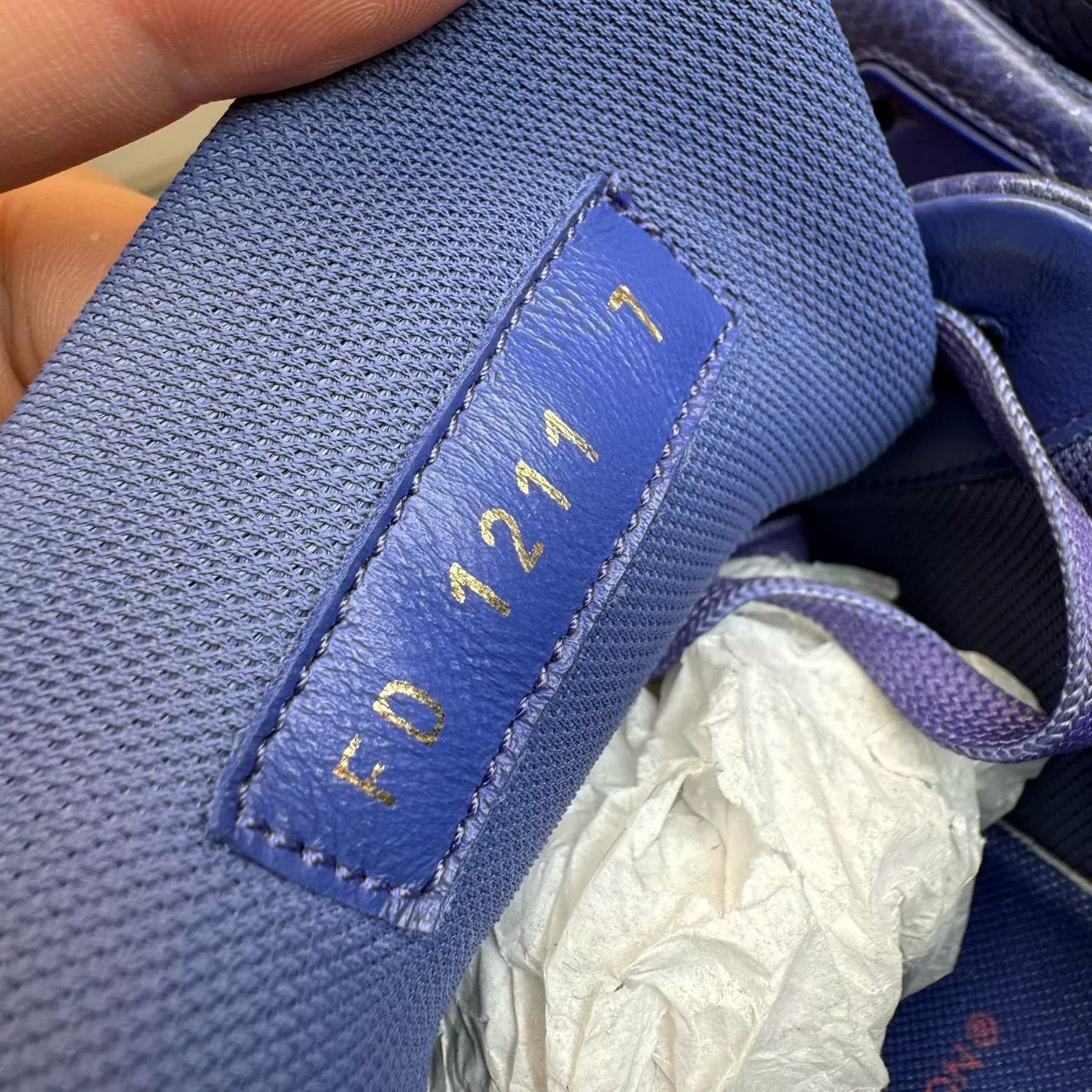 Louis Vuitton Louis Vuitton Trainer Sneakers Size US 8 / EU 41 - 8 Thumbnail