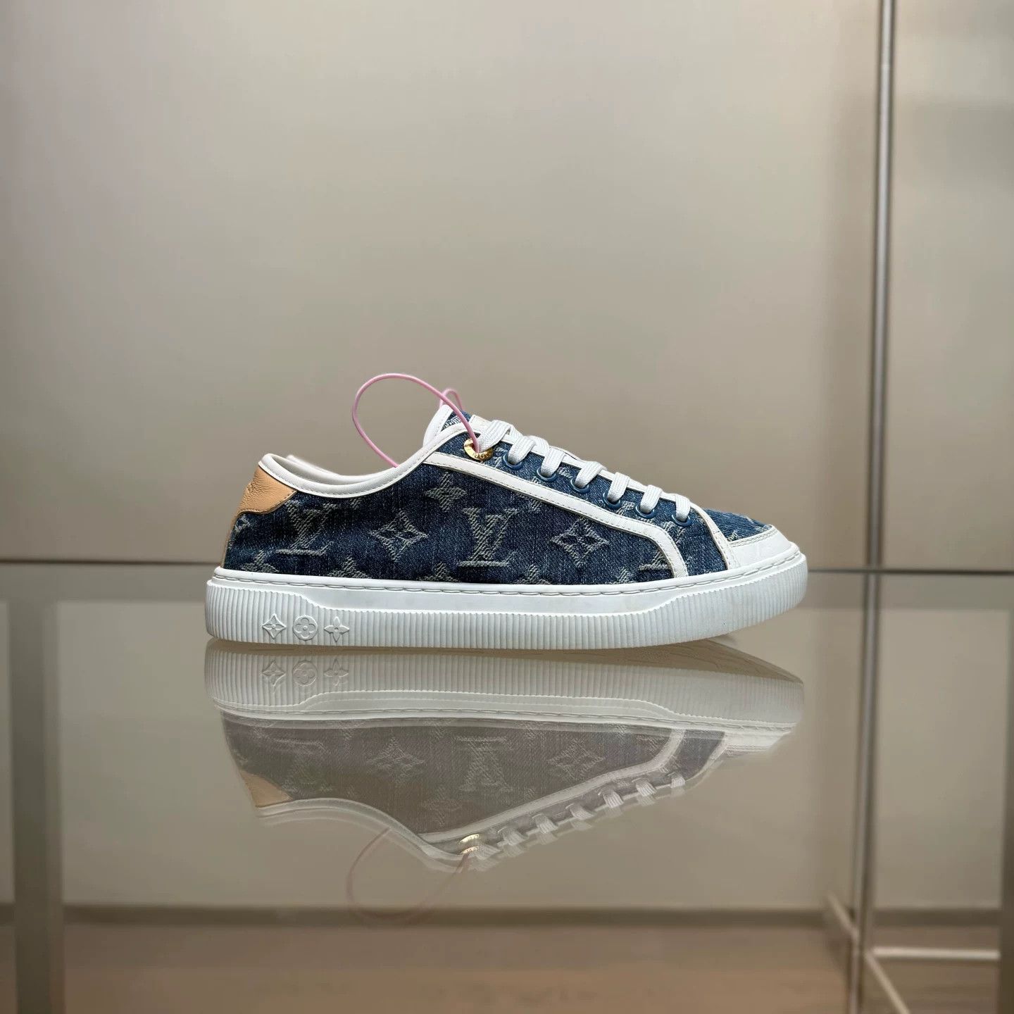 Louis Vuitton Louis Vuitton Lagoon Denim Monogram Sneakers Size US 5.5 / IT 35.5 - 5 Thumbnail