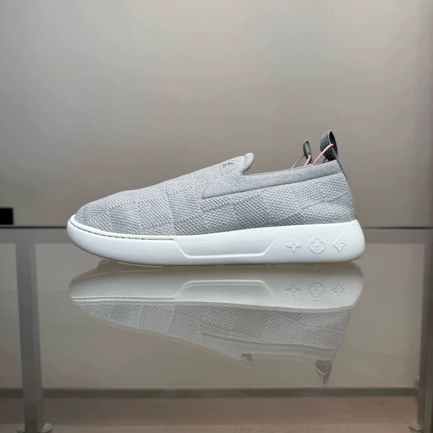 Louis Vuitton Louis Vuitton Pacific 24 Gray Checkerboard Slip-On Size US 11 / EU 44 - 3 Thumbnail