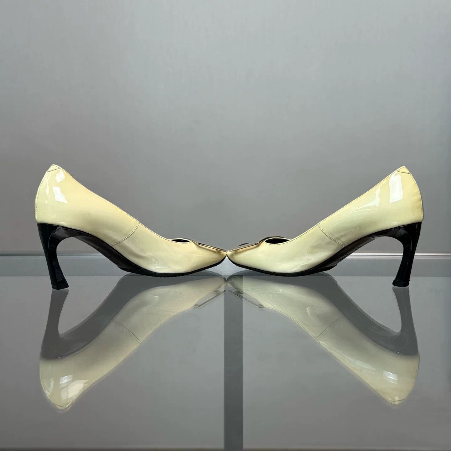 Roger Vivier Roger Vivier Patent Square Buckle Heels Size US 4.5 / IT 34.5 - 6 Thumbnail