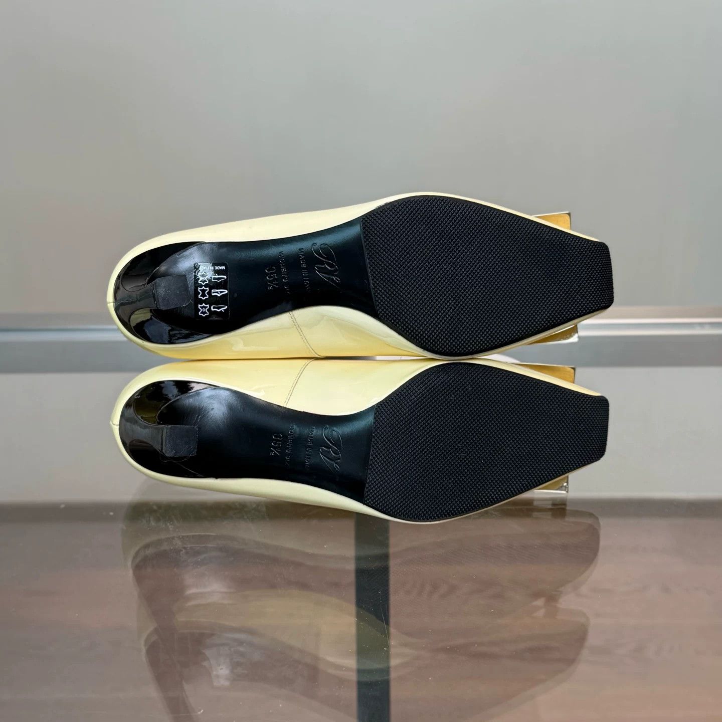 Roger Vivier Roger Vivier Patent Square Buckle Heels Size US 4.5 / IT 34.5 - 7 Thumbnail