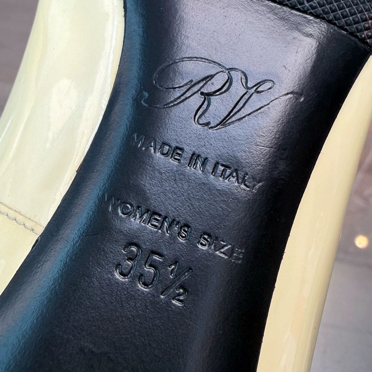 Roger Vivier Roger Vivier Patent Square Buckle Heels Size US 4.5 / IT 34.5 - 8 Thumbnail