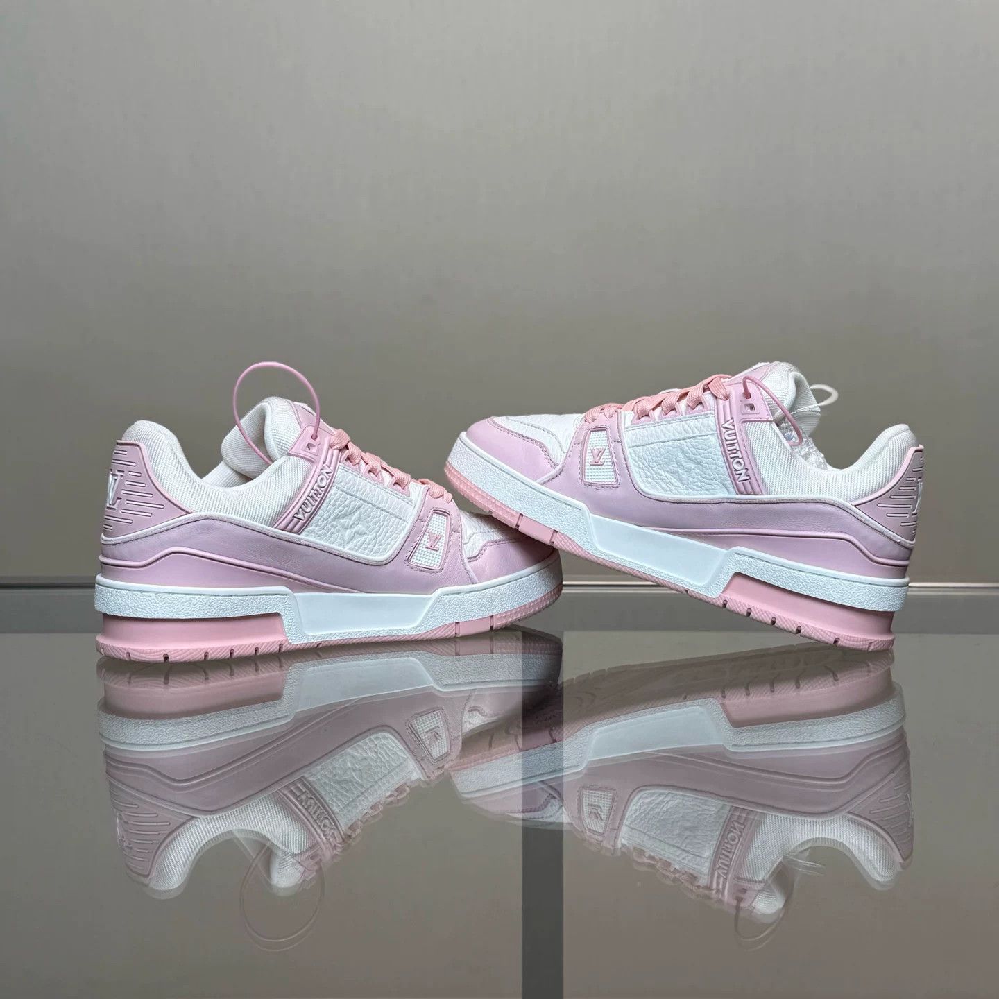 Louis Vuitton Louis Vuitton LV Trainer 25 New Pink White Size US 5.5 / IT 35.5 - 6 Thumbnail
