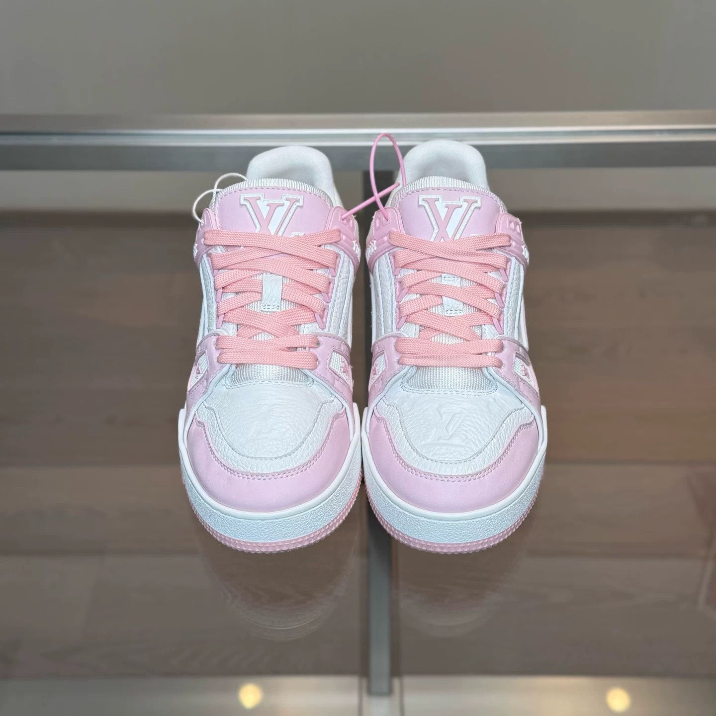 Louis Vuitton Louis Vuitton LV Trainer 25 New Pink White Size US 5.5 / IT 35.5 - 2 Thumbnail