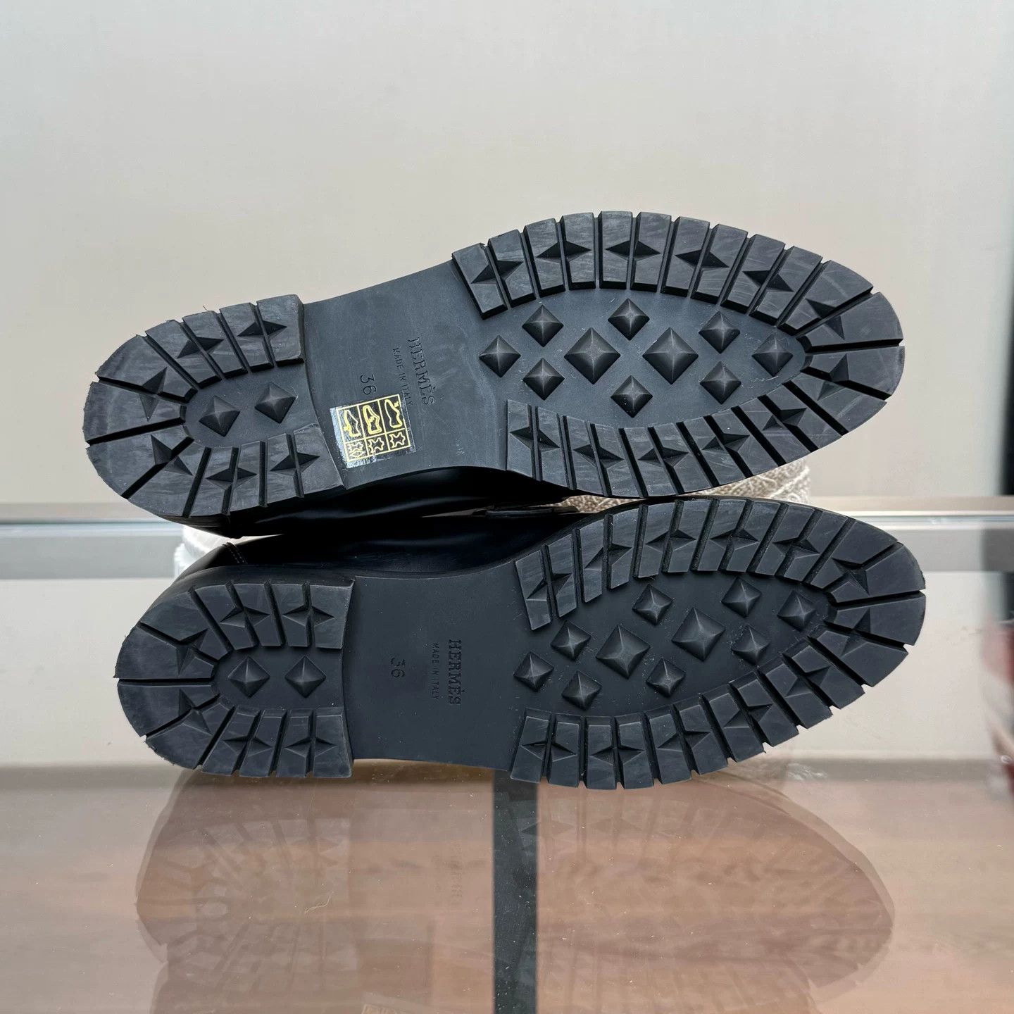Hermes Hermes Faubourg Black Silver Buckle Loafers Size US 5 / IT 35 - 7 Thumbnail