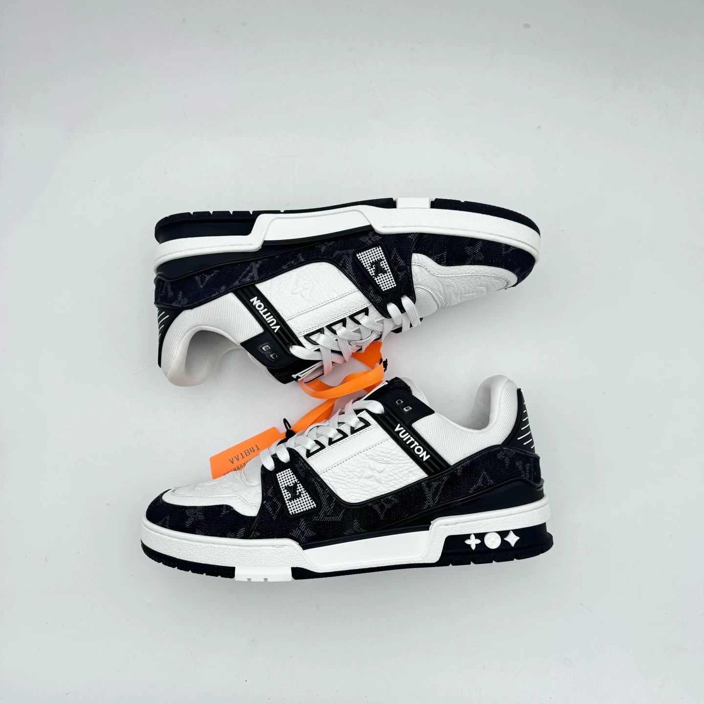Louis Vuitton LV Trainer 41 Black White Oxblood Size US 8 / EU 41 - 3 Thumbnail