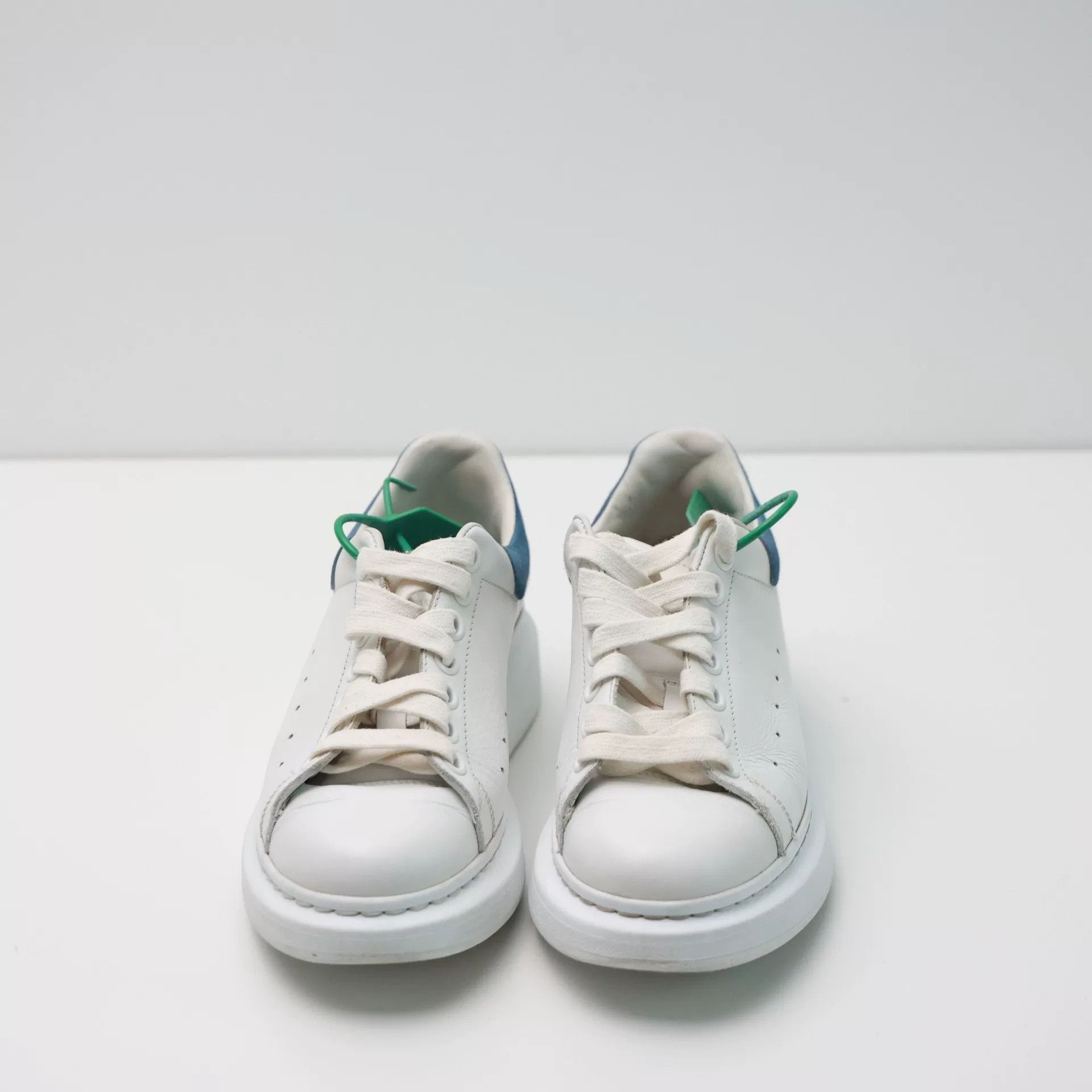 Alexander McQueen Alexander McQueen Haze Blue Sneakers Size US 5.5 / IT 35.5 - 2 Thumbnail