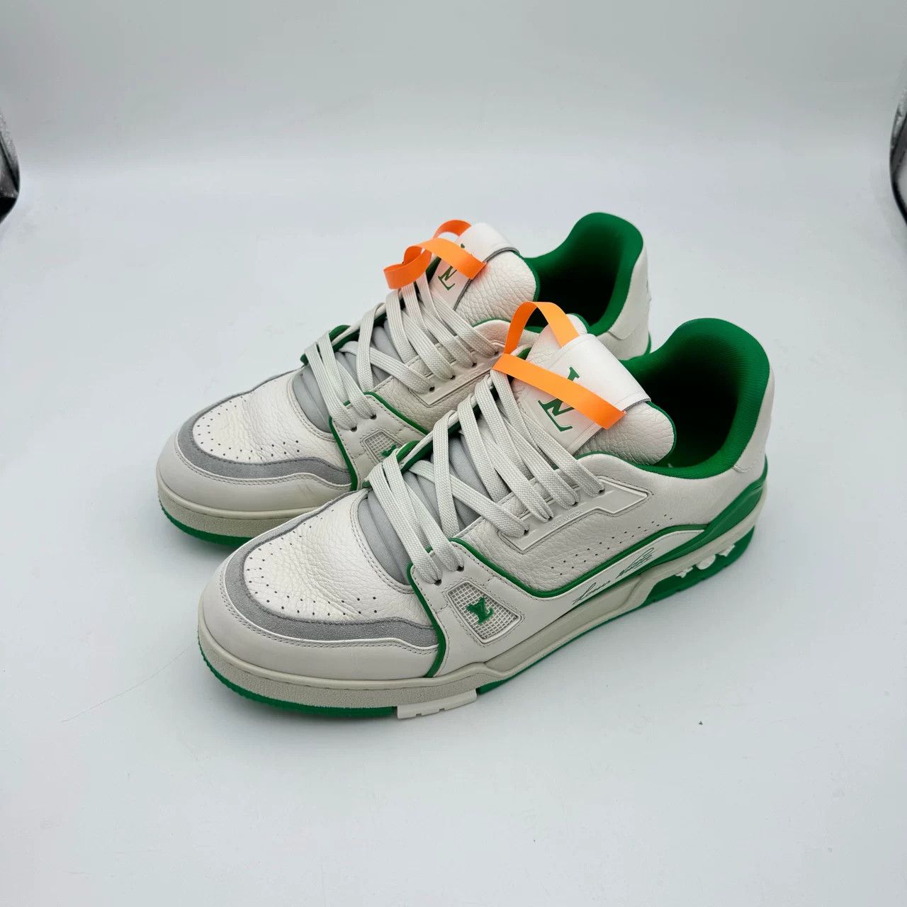 Louis Vuitton LV White Green Trainer Sneakers Size 42.5 Size US 9.5 / EU 42-43 - 2 Thumbnail