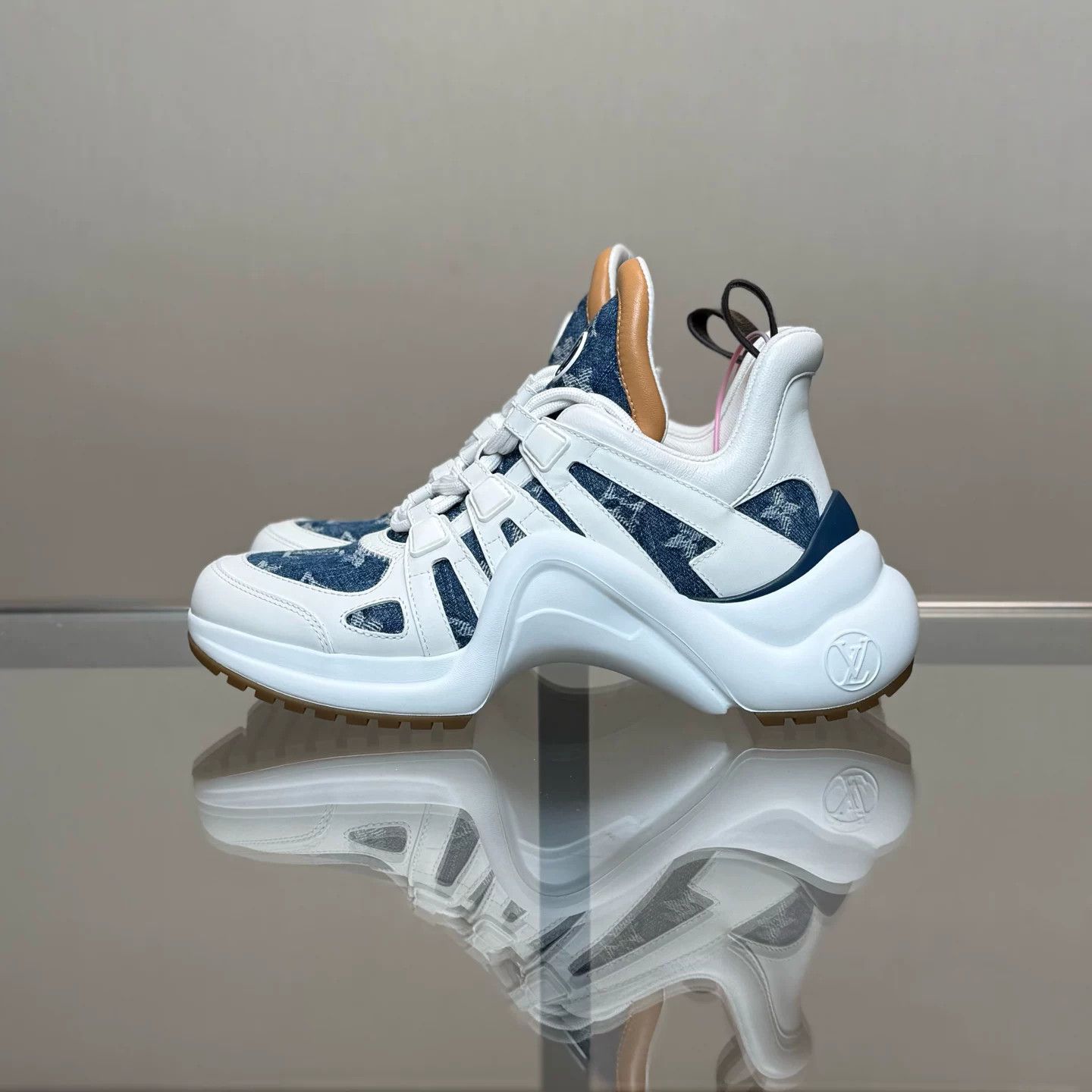 Louis Vuitton Louis Vuitton Archlight Denim Monogram Dad Shoes Size US 4.5 / IT 34.5 - 5 Thumbnail