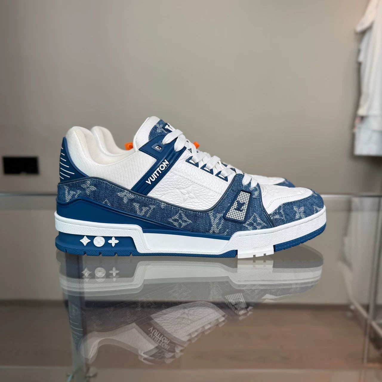 Louis Vuitton Louis Vuitton LV Trainer White Blue Denim Size US 10 / EU 43 - 2 Thumbnail
