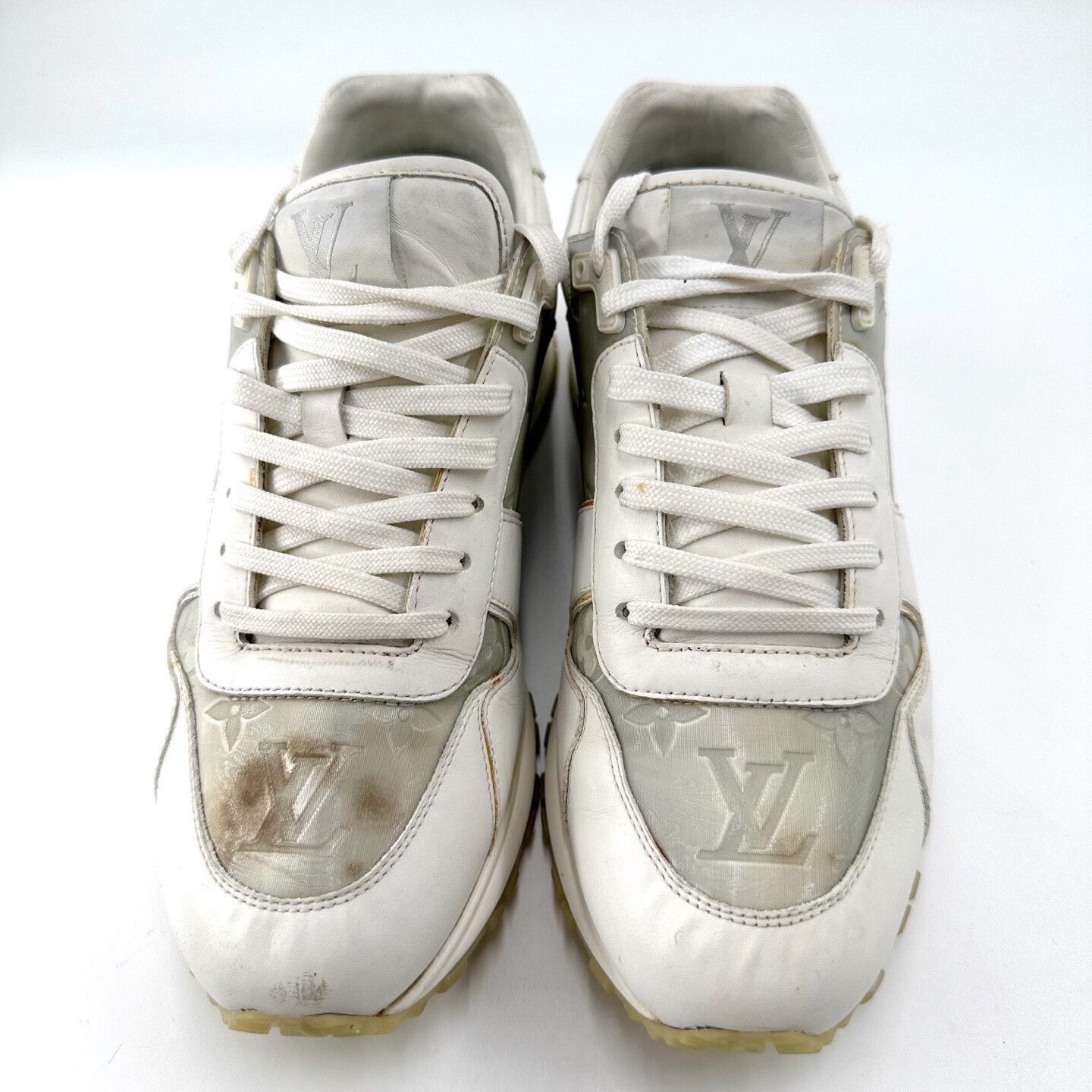 Louis Vuitton Louis Vuitton Runaway White Monogram Sneakers Size US 7 / EU 40 - 2 Thumbnail
