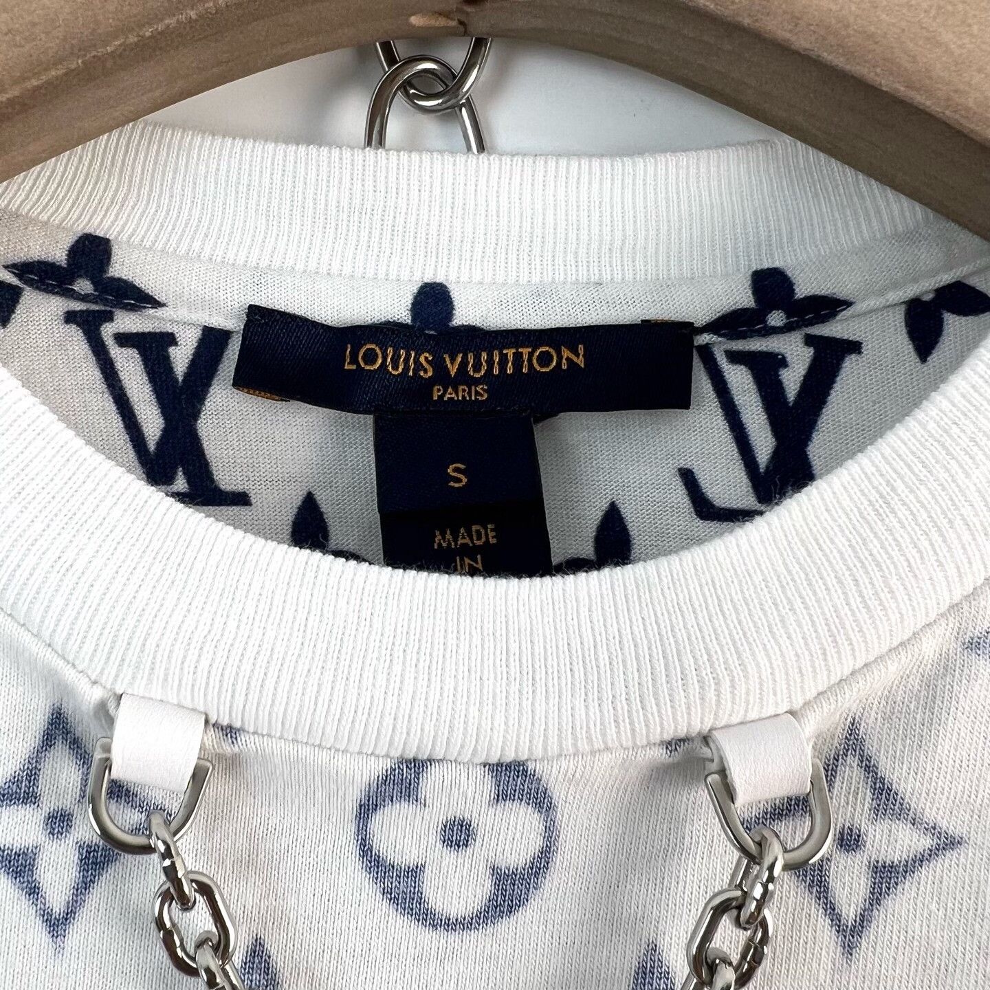 Louis Vuitton Louis Vuitton Monogram Chain Neck Short Sleeve Size S / US 4 / IT 40 - 4 Thumbnail