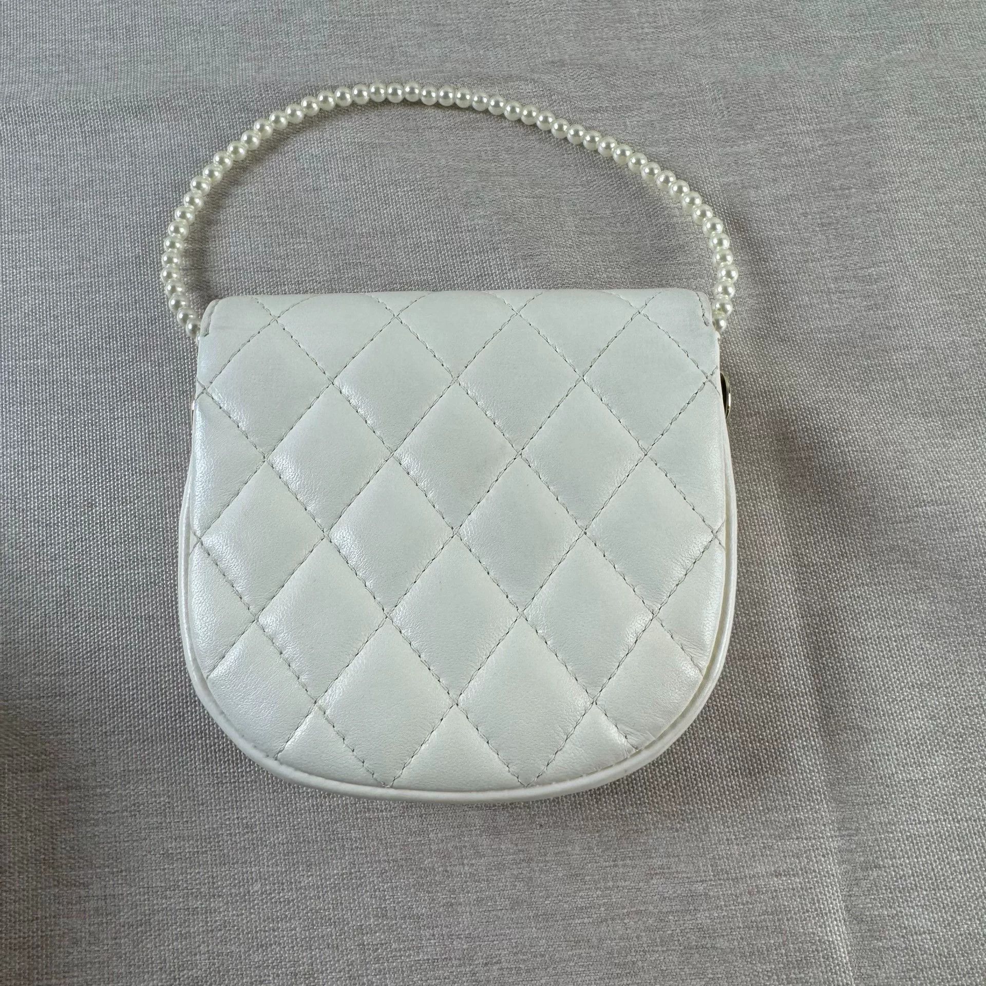 Chanel Pre-loved Bag Very good condition Size ONE SIZE - 3 Thumbnail