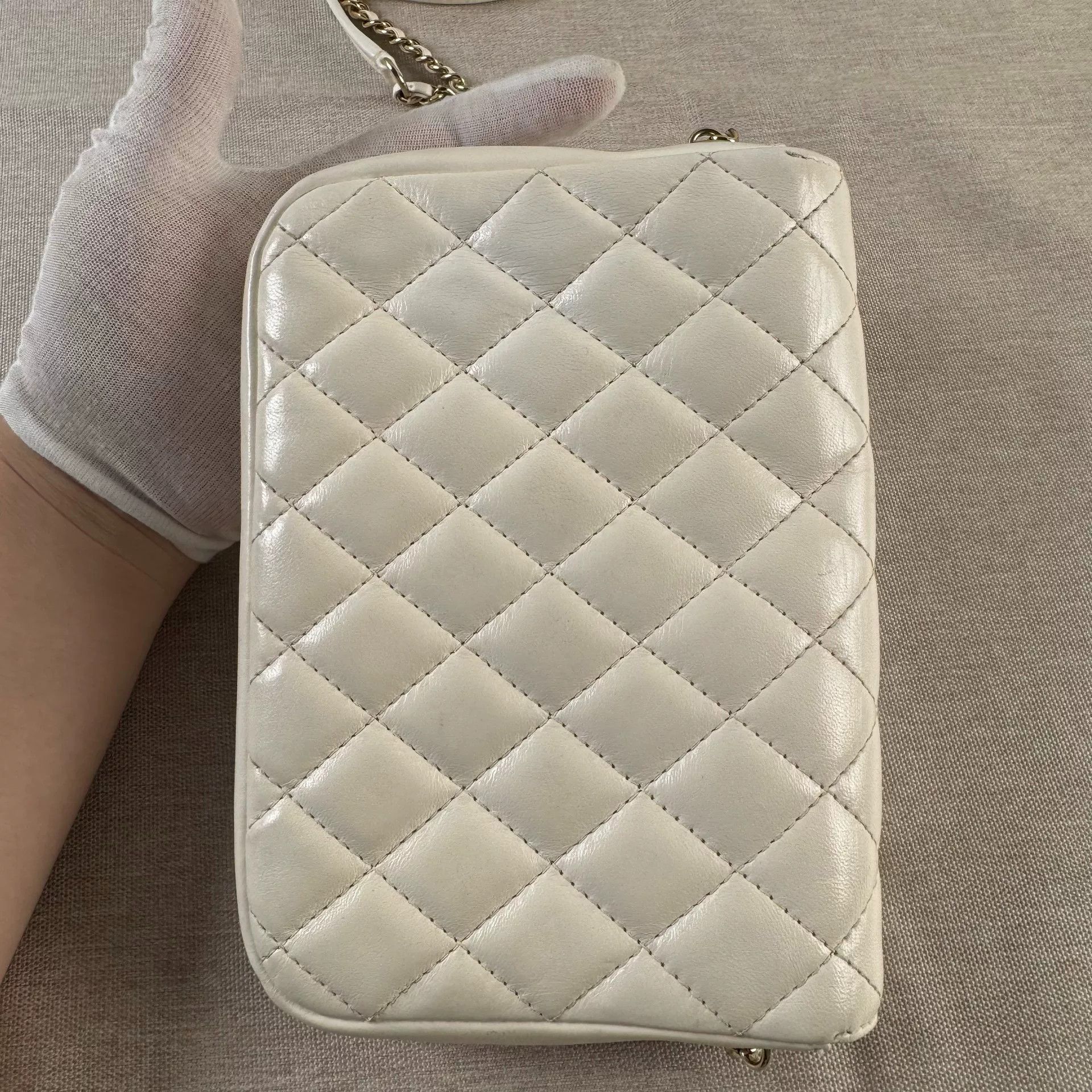 Chanel Pre-loved Bag Very good condition Size ONE SIZE - 8 Thumbnail