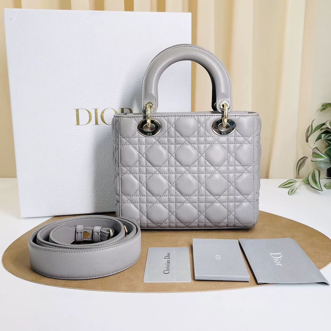 Dior Pre-loved Bag Very good condition Size ONE SIZE - 2 Thumbnail