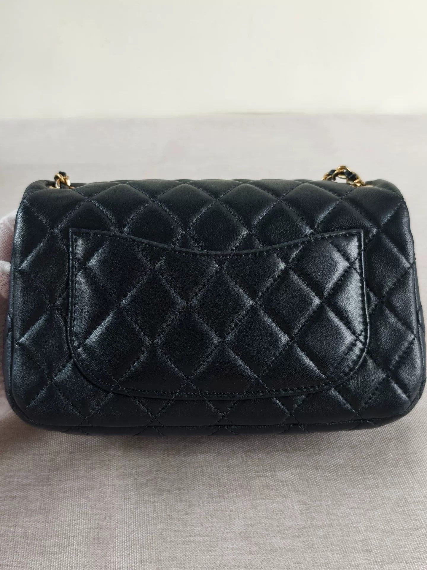 Chanel Pre-loved Bag Very good condition Size ONE SIZE - 5 Thumbnail
