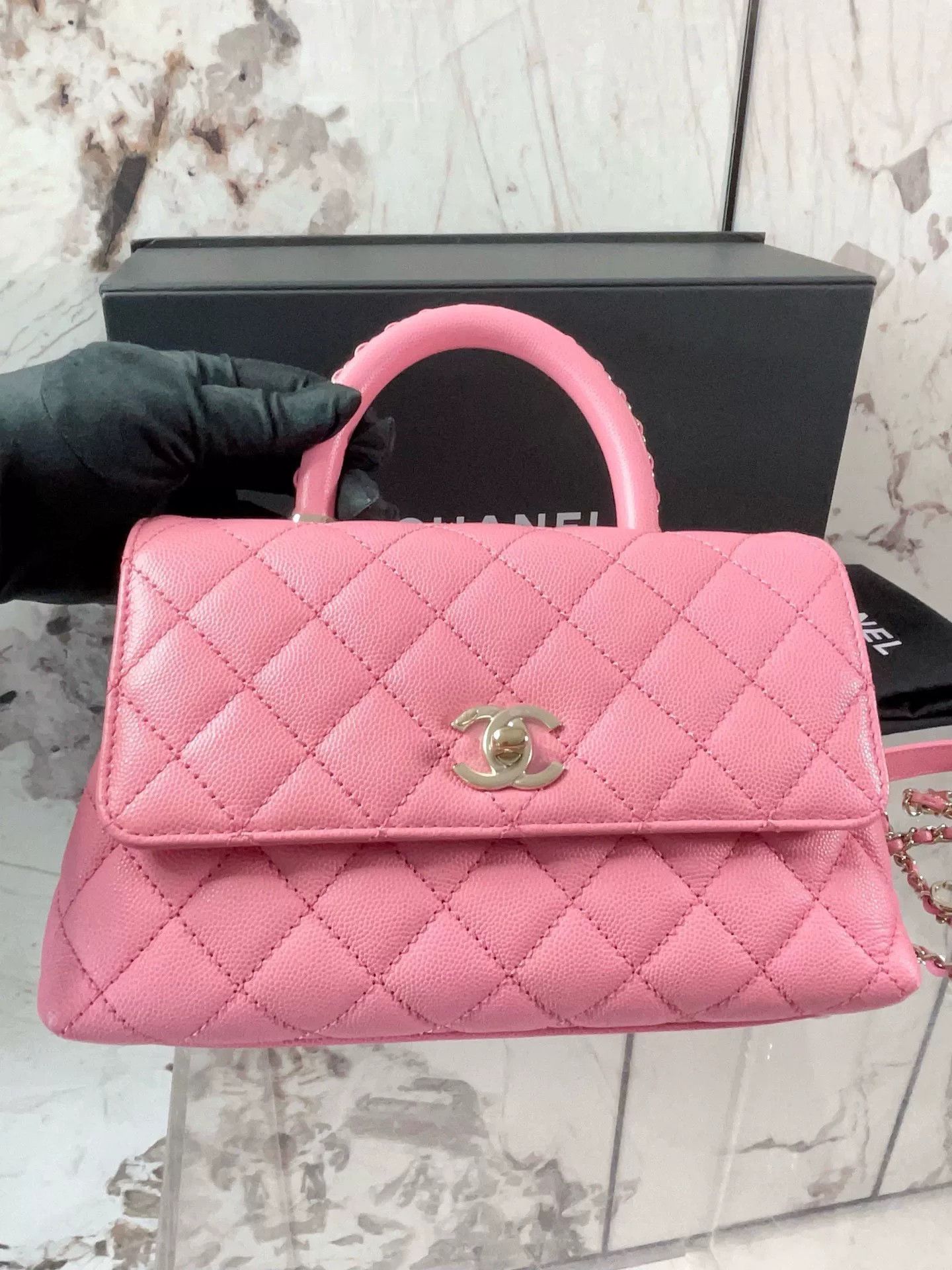 Chanel Pre-loved Bag Very good condition Size ONE SIZE - 7 Thumbnail
