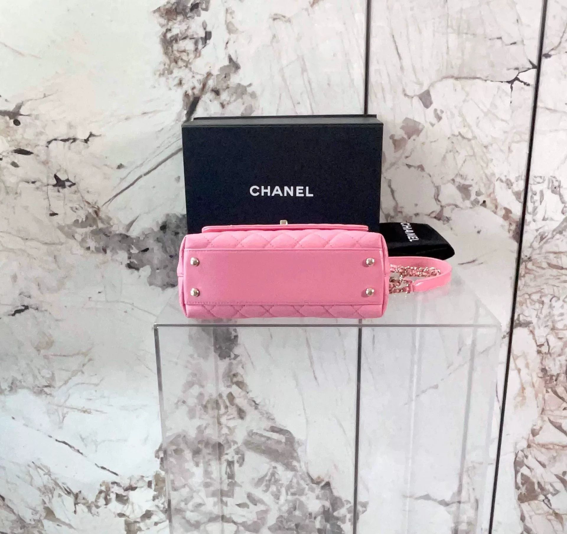 Chanel Pre-loved Bag Very good condition Size ONE SIZE - 4 Thumbnail
