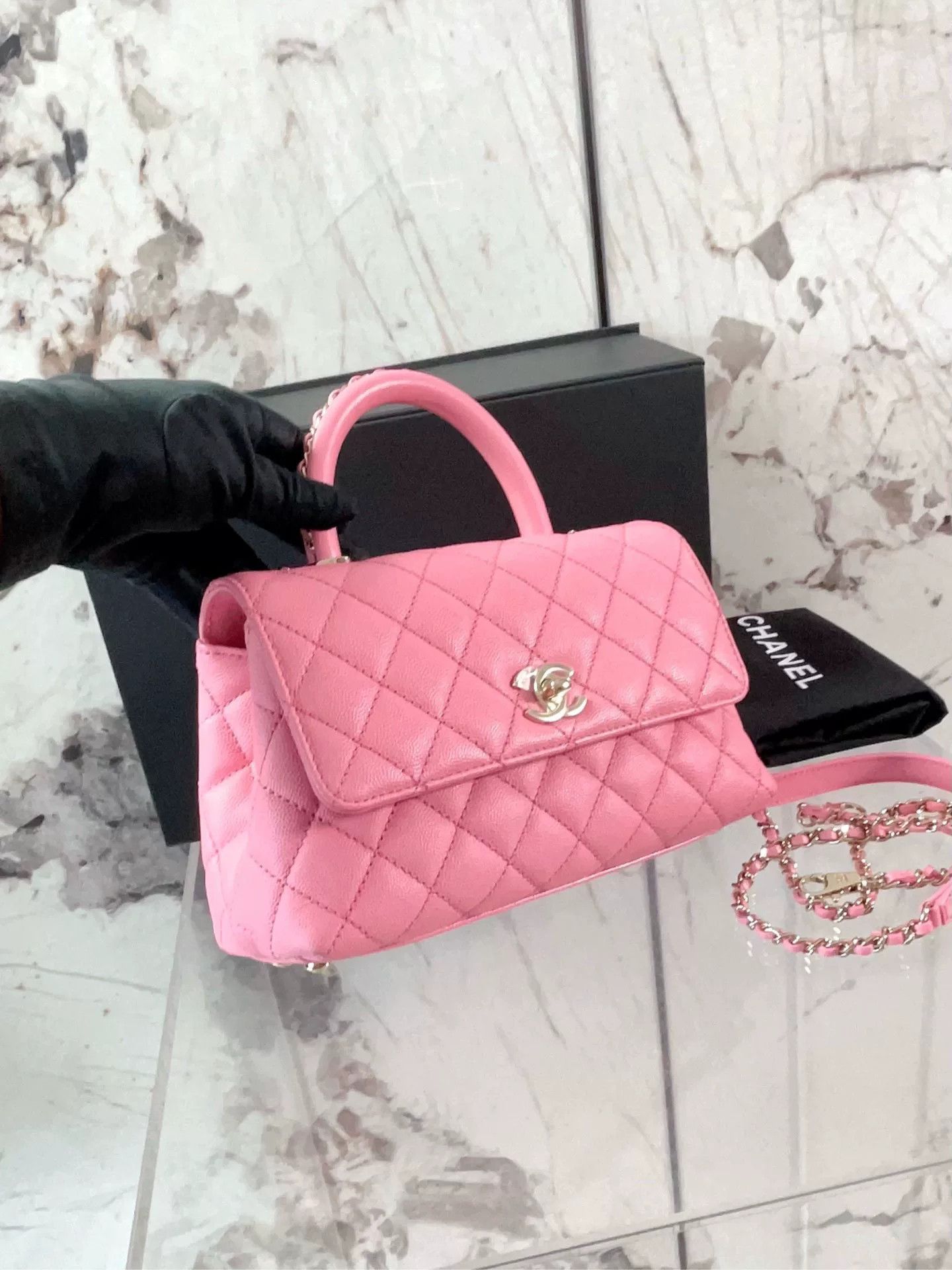 Chanel Pre-loved Bag Very good condition Size ONE SIZE - 6 Thumbnail