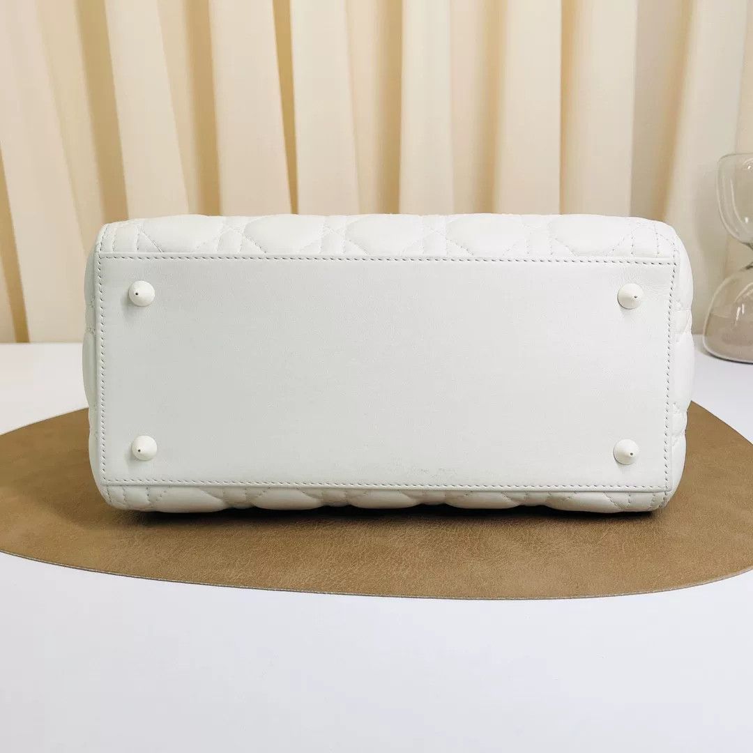 Dior Pre-loved Bag Very good condition Size ONE SIZE - 3 Thumbnail
