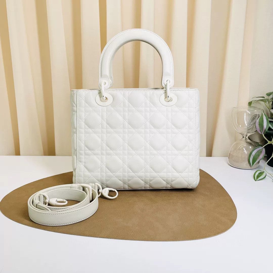 Dior Pre-loved Bag Very good condition Size ONE SIZE - 2 Thumbnail