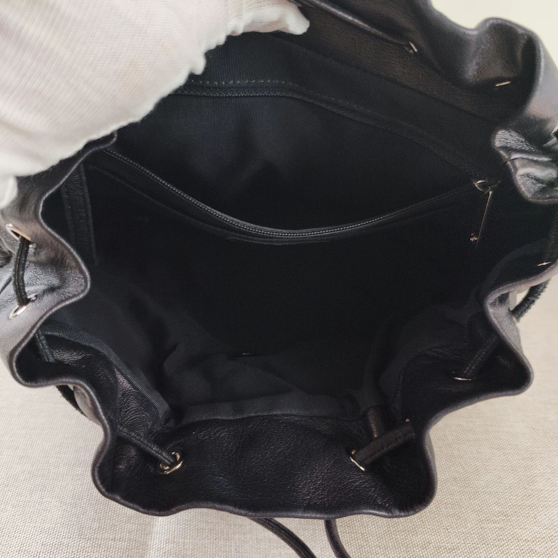 Chanel Pre-loved Bag Very good condition Size ONE SIZE - 7 Thumbnail