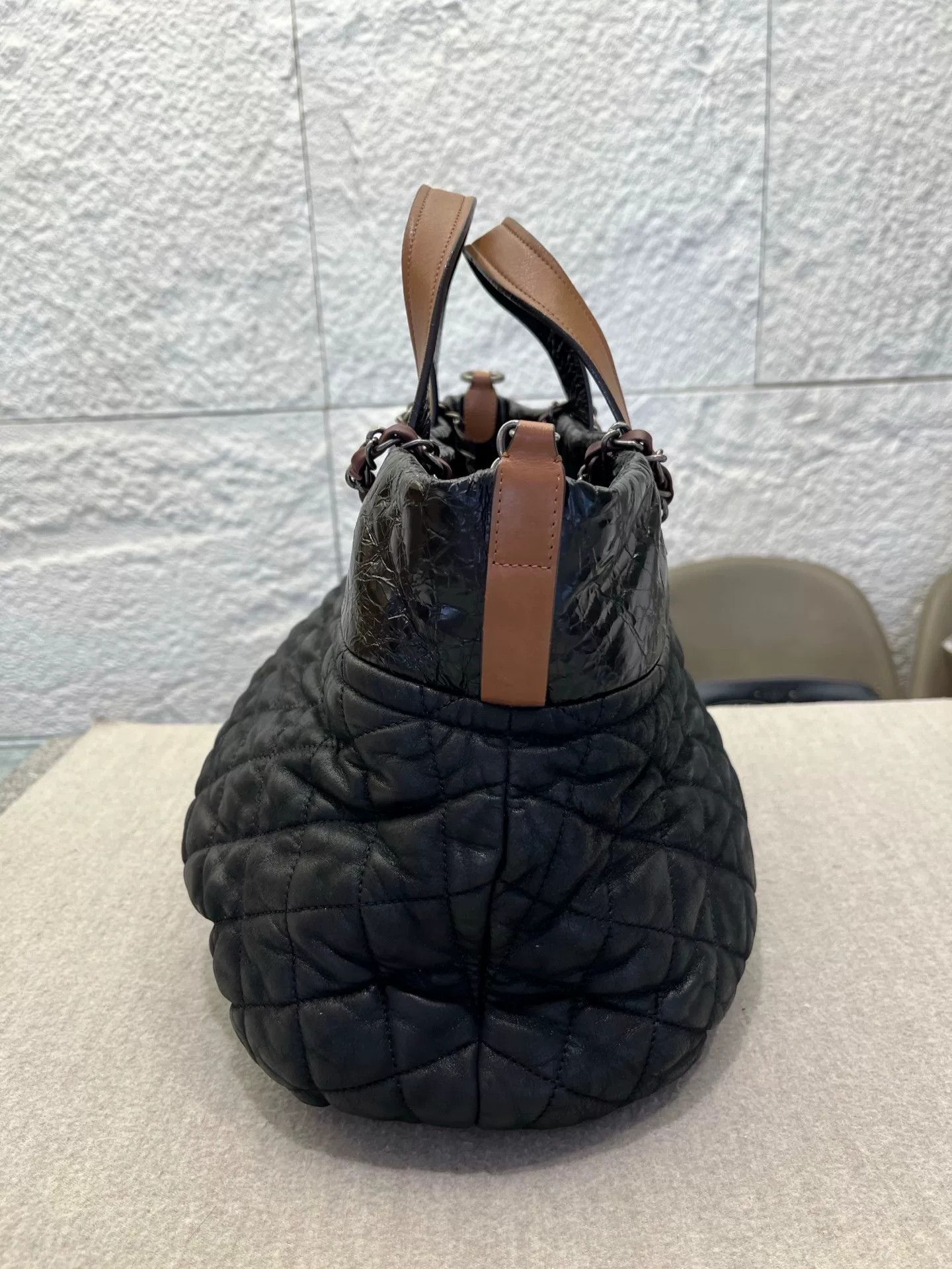Chanel Pre-loved Bag Very good condition Size ONE SIZE - 2 Thumbnail