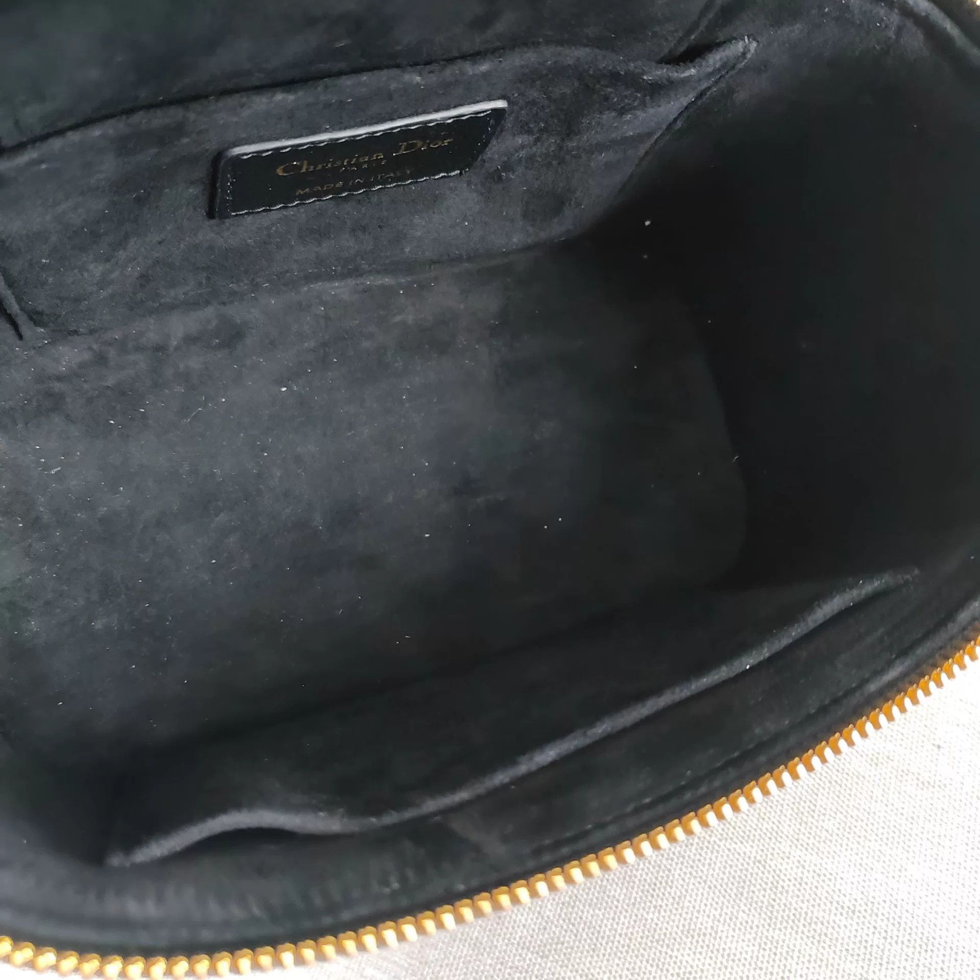 Dior Pre-loved Bag Very good condition Size ONE SIZE - 3 Thumbnail