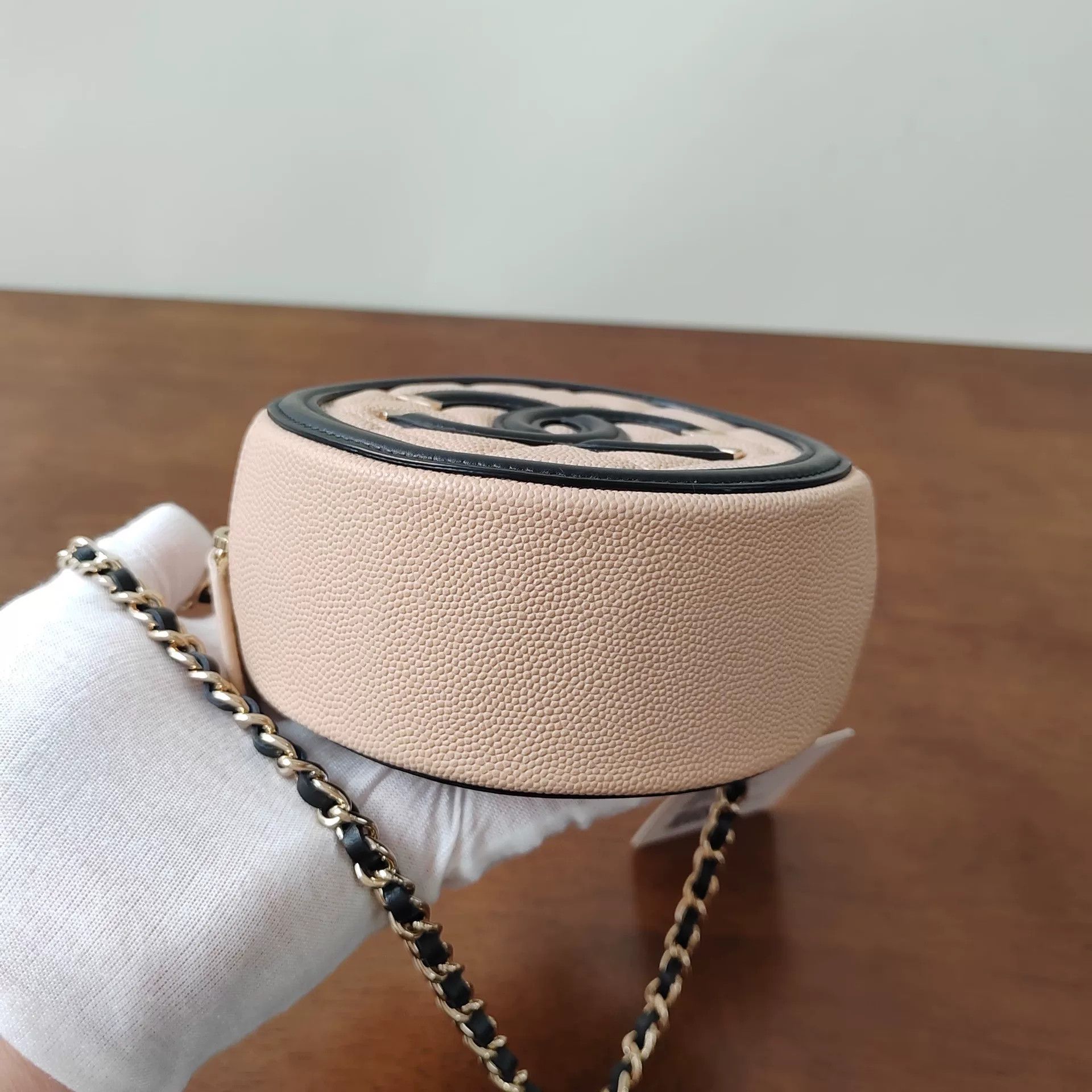 Chanel Pre-loved Bag Very good condition Size ONE SIZE - 5 Thumbnail
