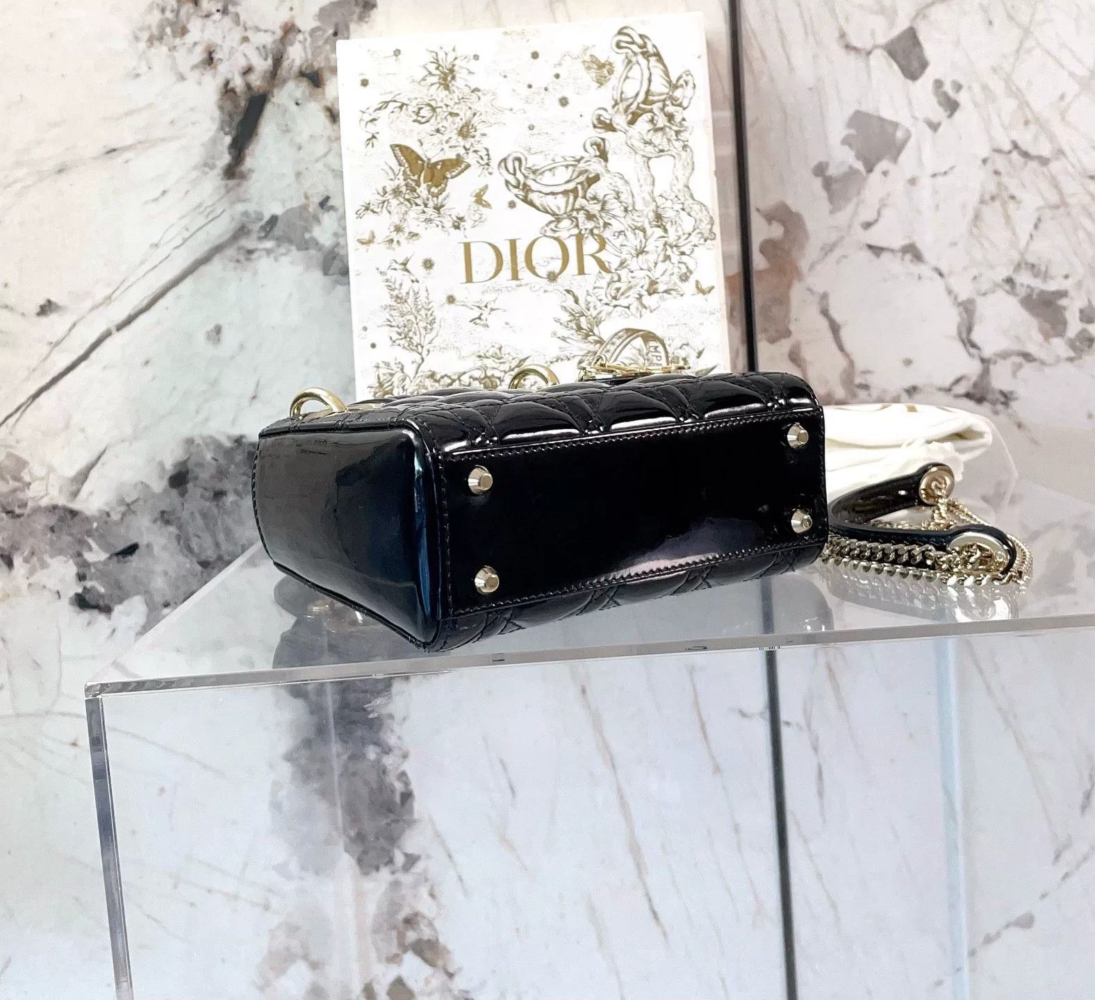 Dior Pre-loved Bag Very good condition Size ONE SIZE - 5 Thumbnail