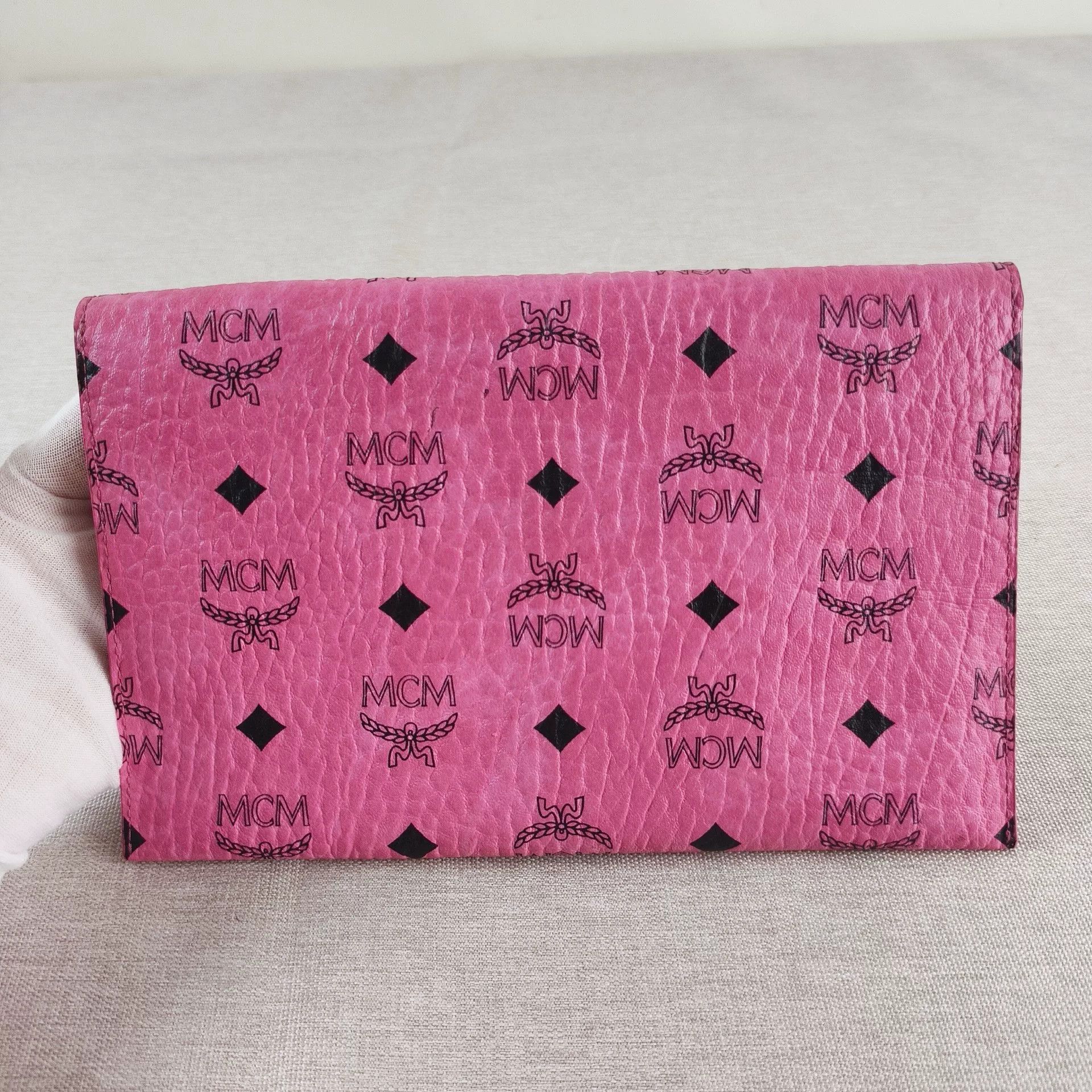 MCM Pre-loved Bag Very good condition Size ONE SIZE - 3 Thumbnail