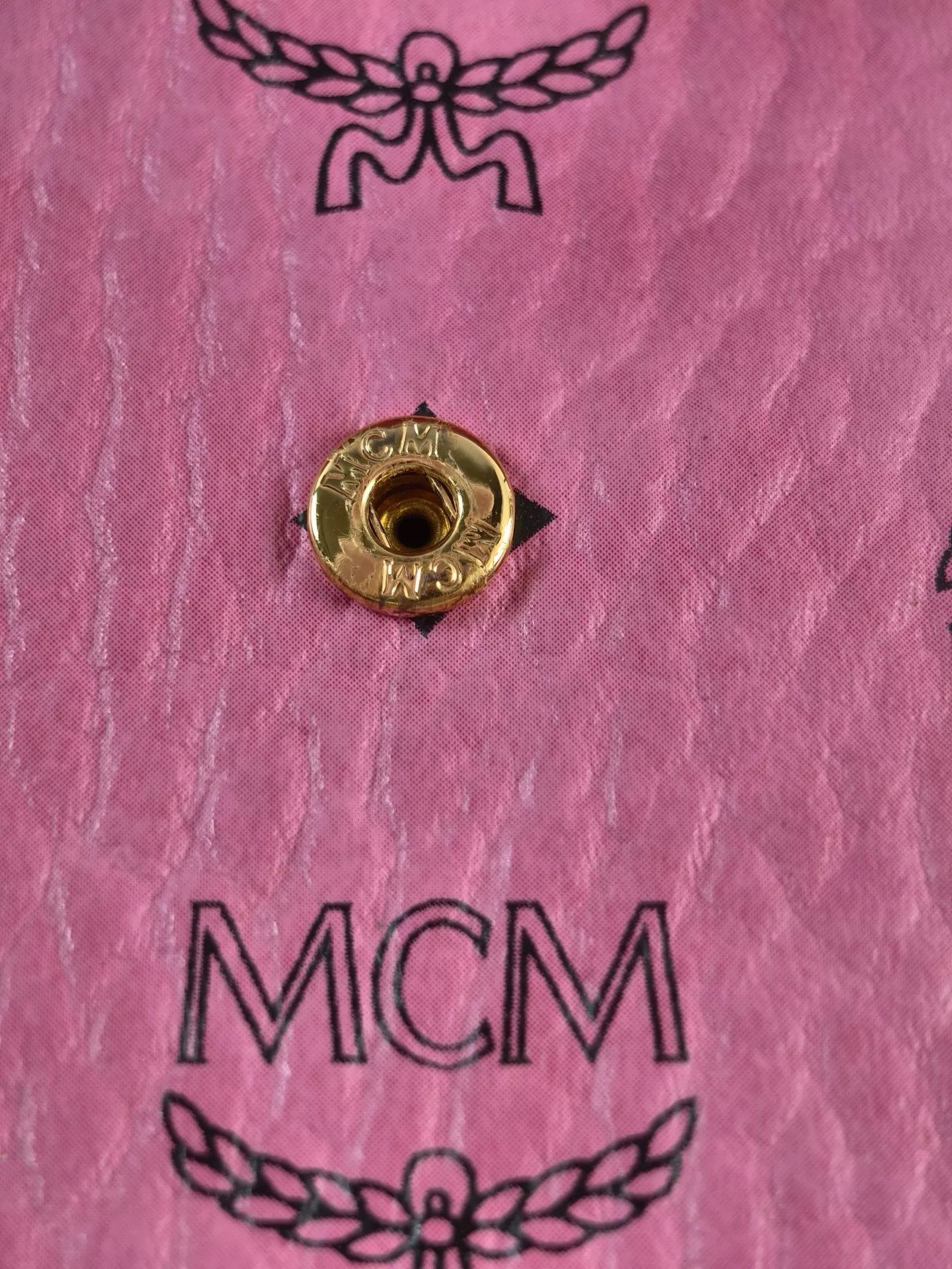 MCM Pre-loved Bag Very good condition Size ONE SIZE - 8 Thumbnail