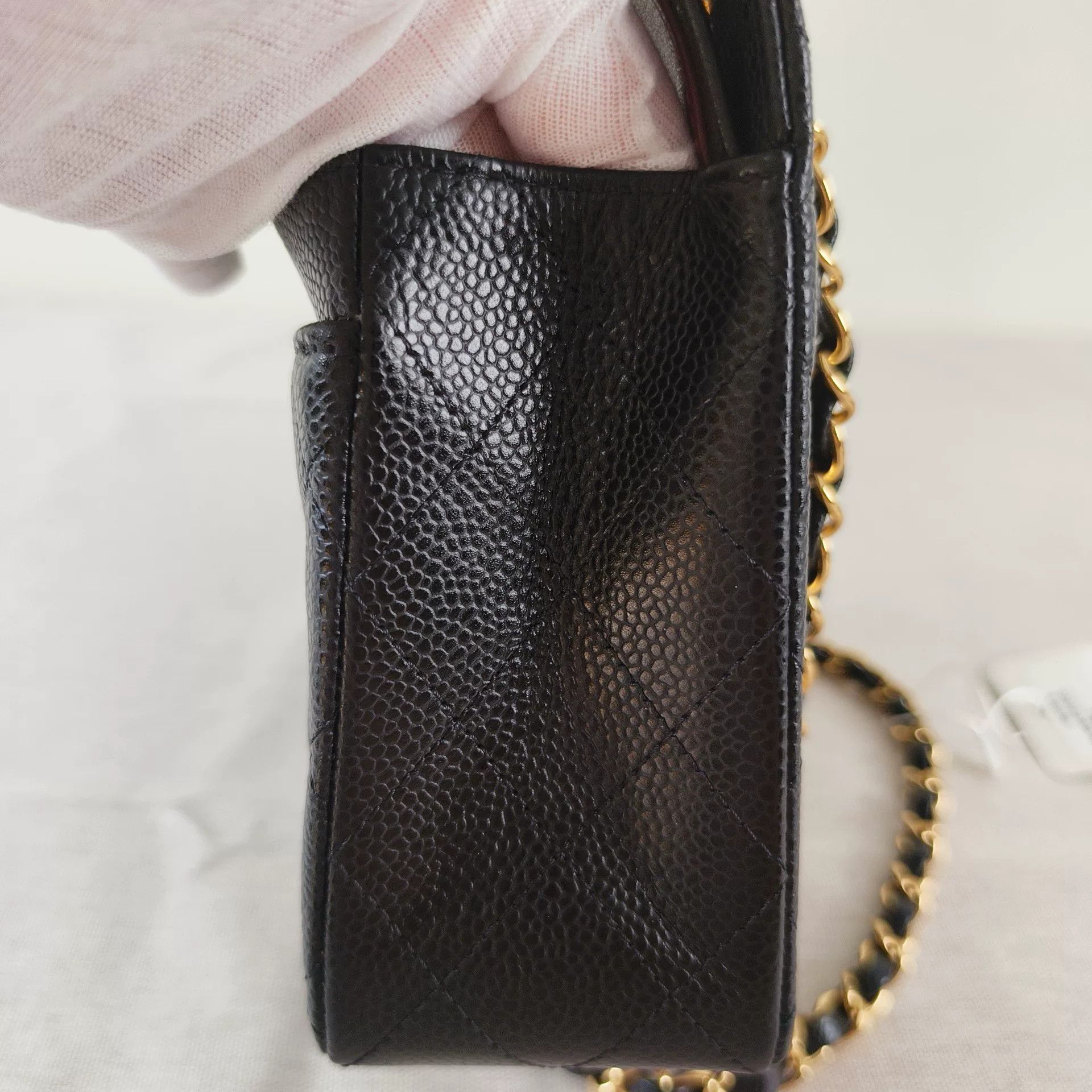 Chanel Pre-loved Bag Very good condition Size ONE SIZE - 7 Thumbnail