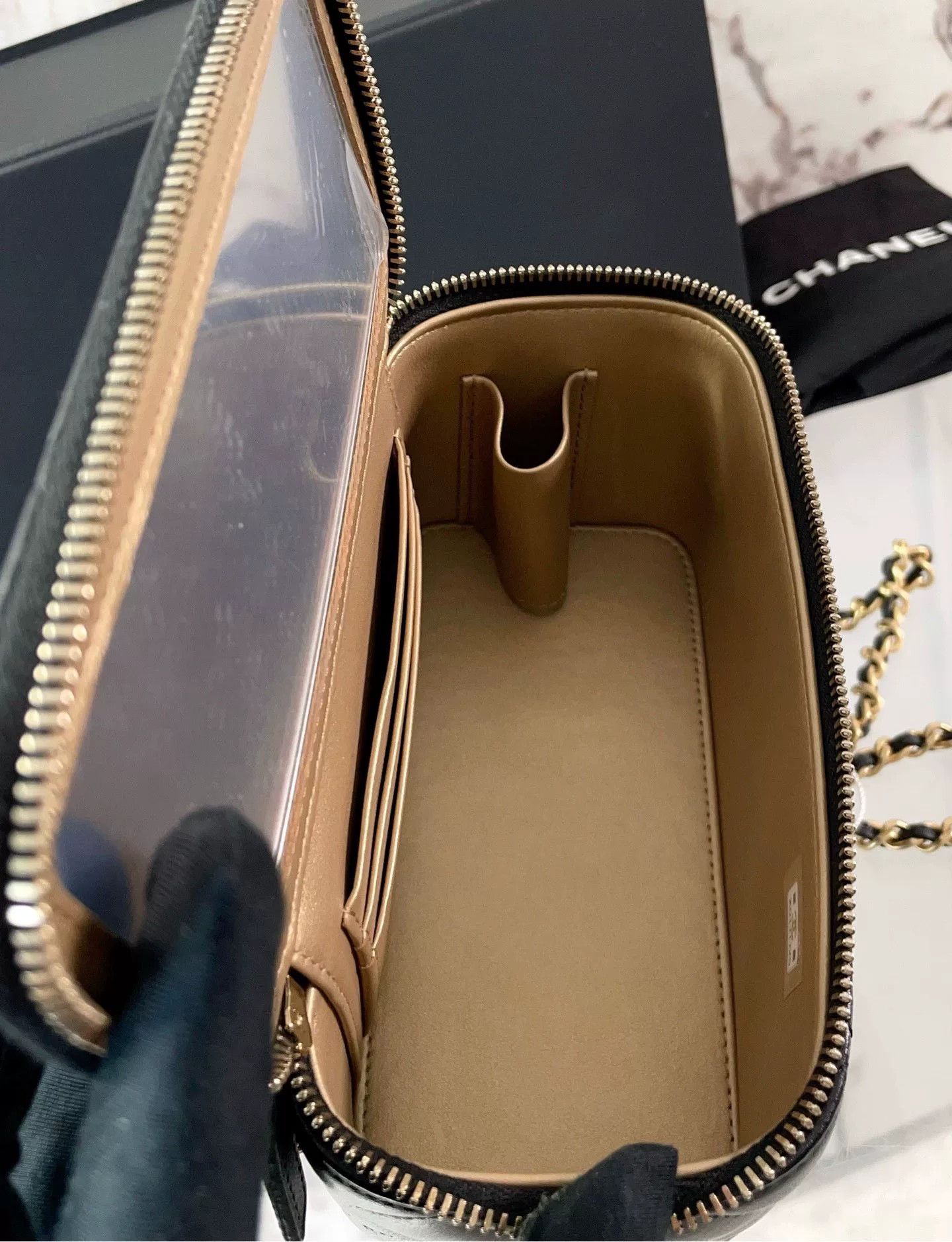 Chanel Pre-loved Bag Very good condition Size ONE SIZE - 9 Thumbnail