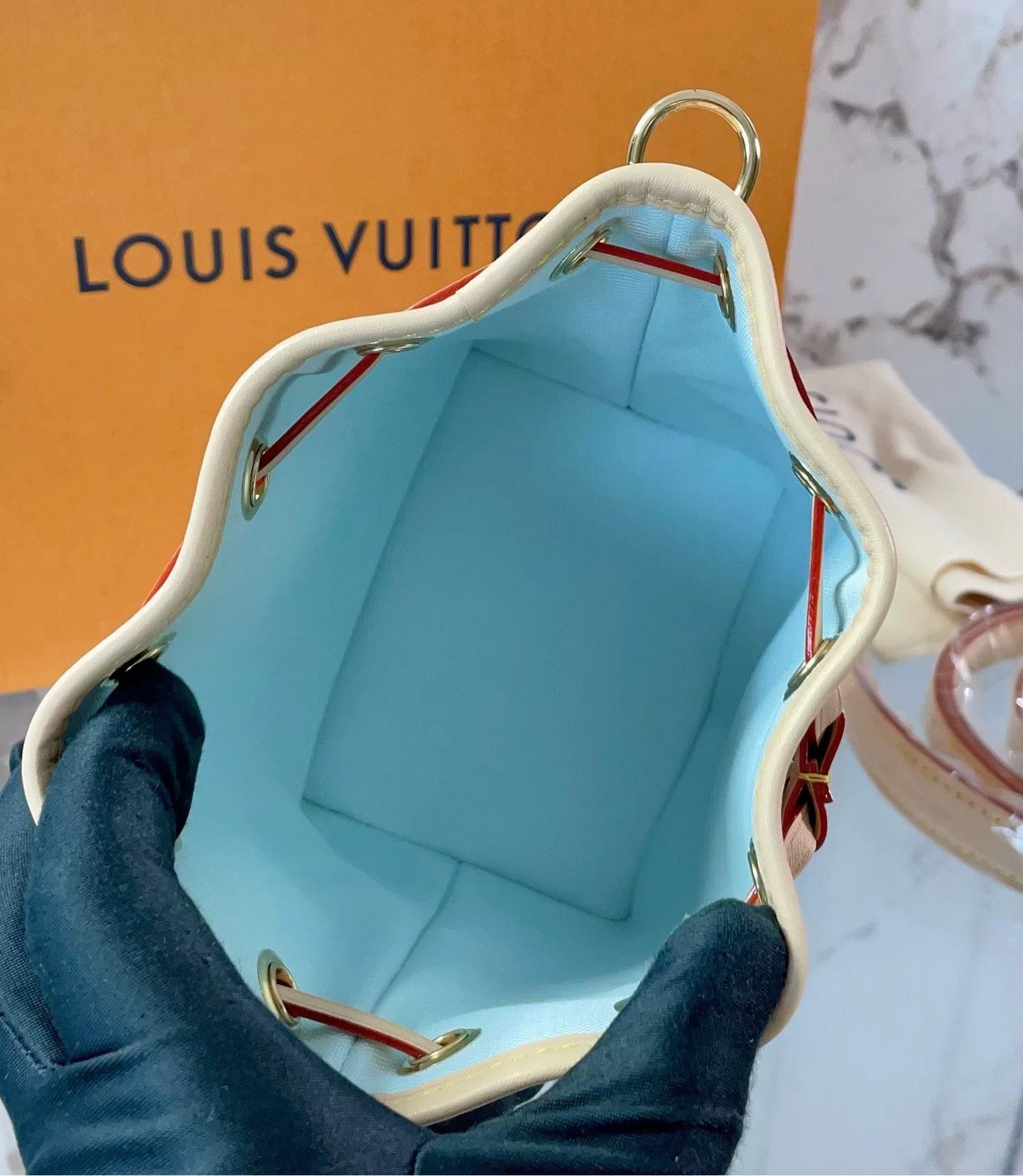 Louis Vuitton Pre-loved Bag Very good condition Size ONE SIZE - 9 Thumbnail