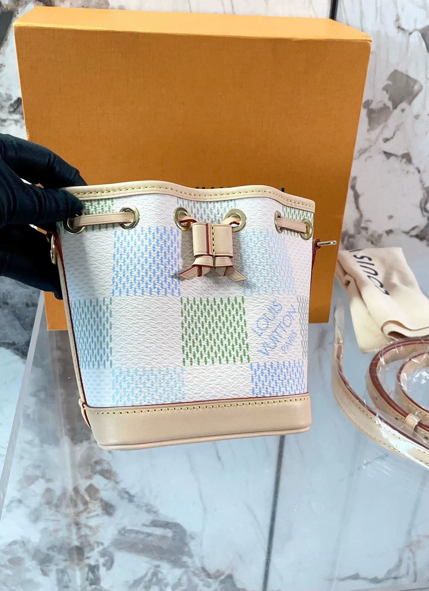 Louis Vuitton Pre-loved Bag Very good condition Size ONE SIZE - 7 Thumbnail