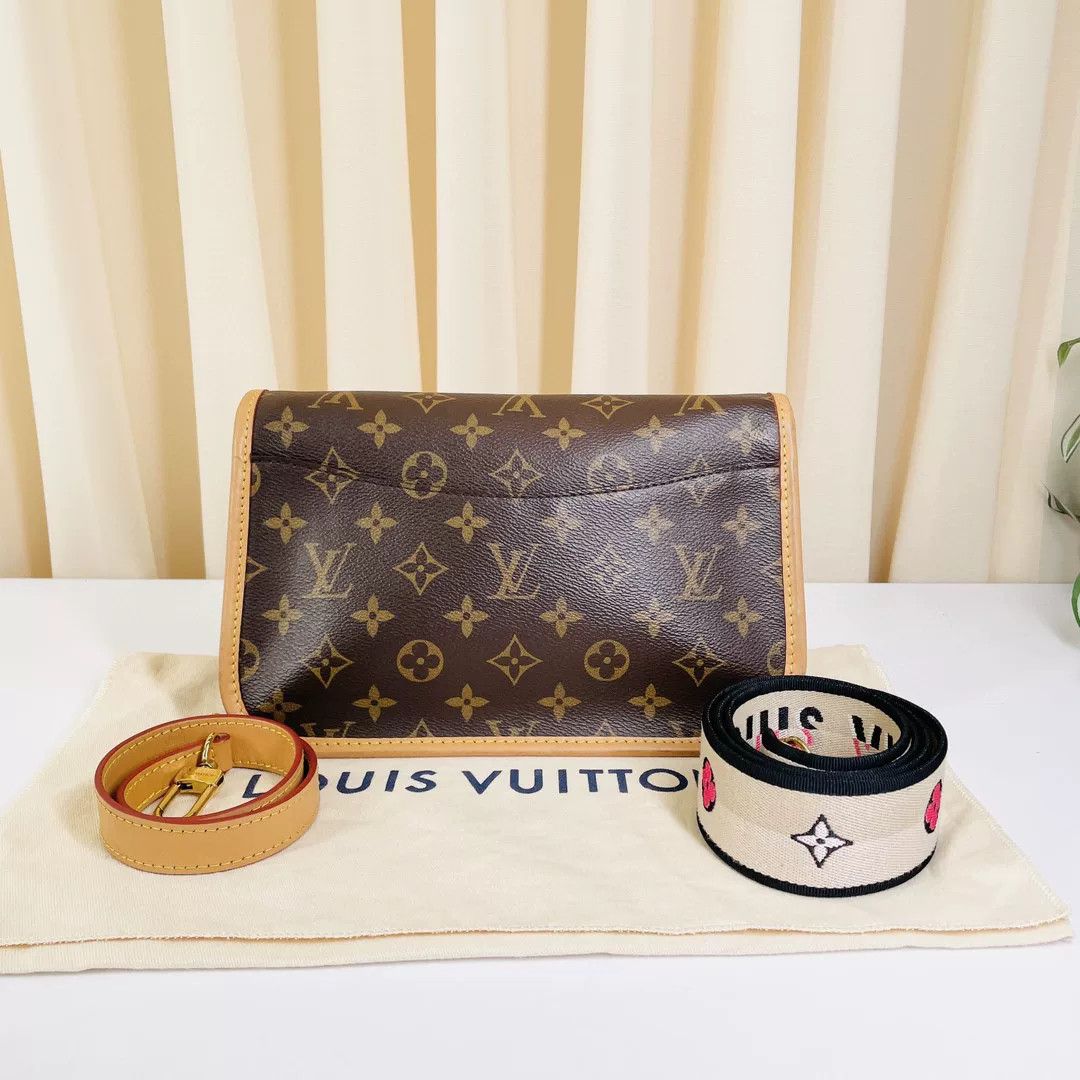 Louis Vuitton Pre-loved Bag Very good condition Size ONE SIZE - 2 Thumbnail