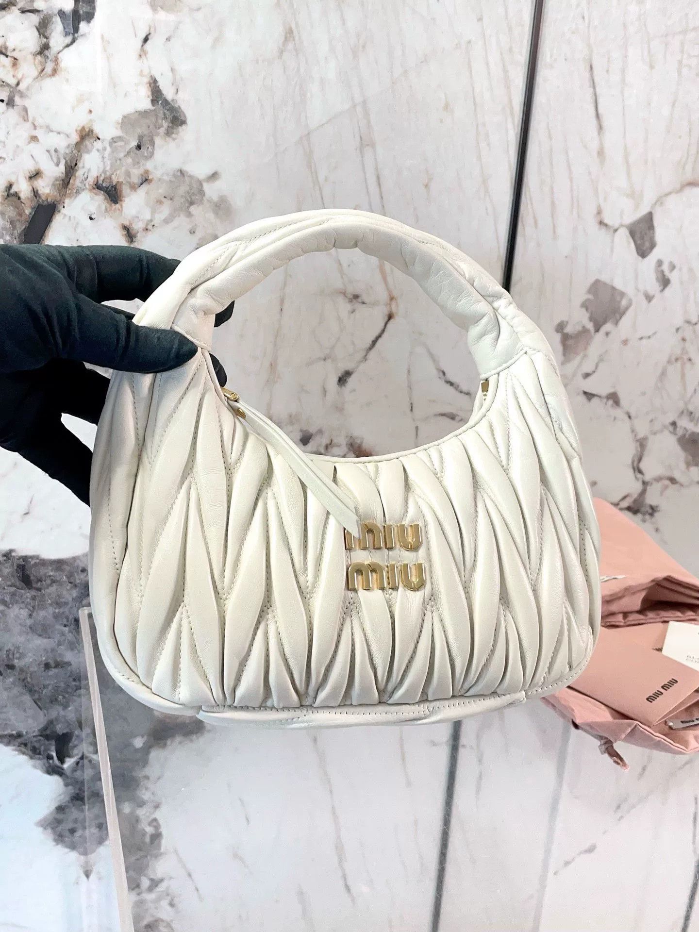 Miu Miu Pre-loved Bag Very good condition Size ONE SIZE - 7 Thumbnail