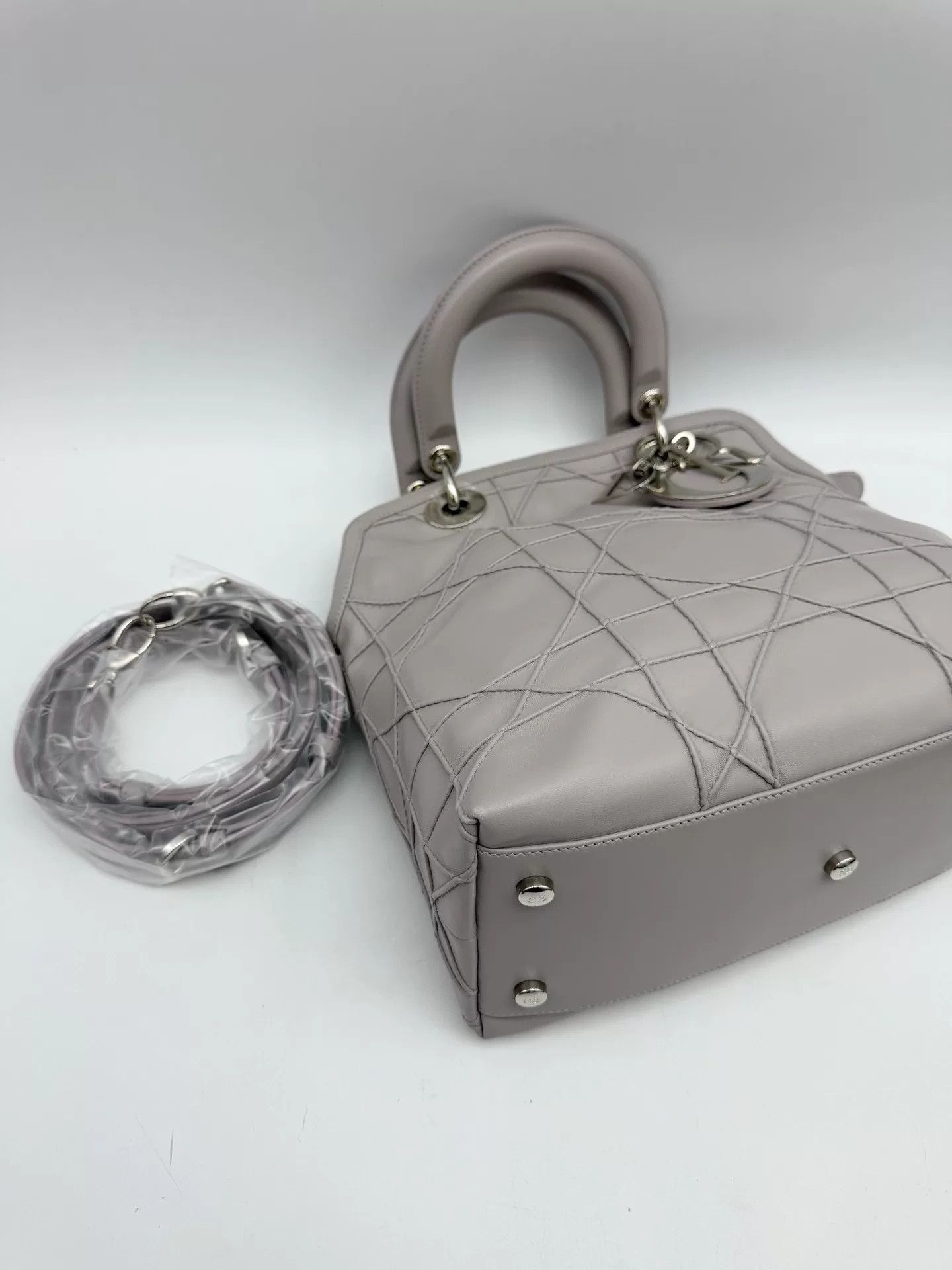 Dior Pre-loved Bag Brand new condition Size ONE SIZE - 4 Thumbnail