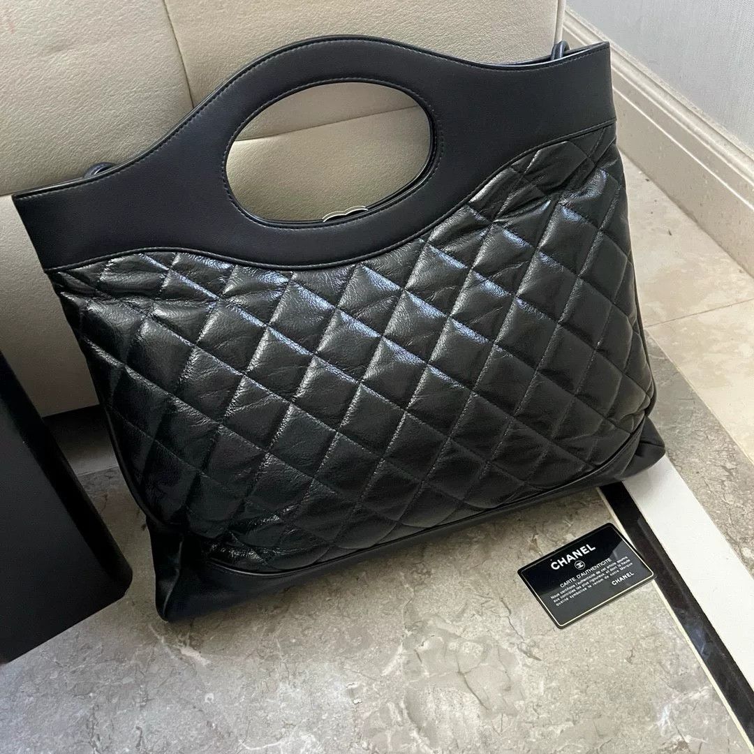 Chanel Pre-loved Bag Very good condition Size ONE SIZE - 3 Thumbnail