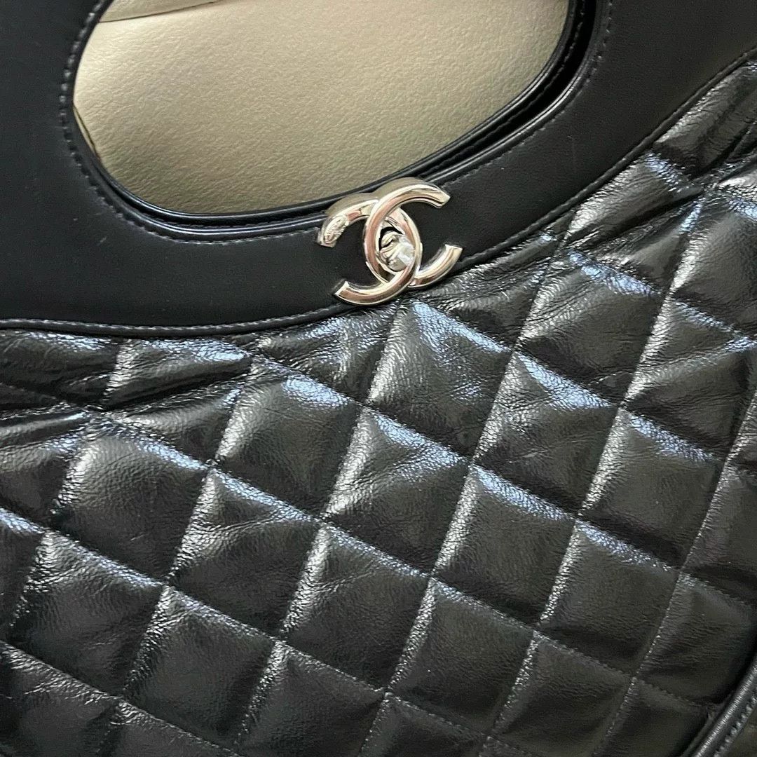 Chanel Pre-loved Bag Very good condition Size ONE SIZE - 4 Thumbnail