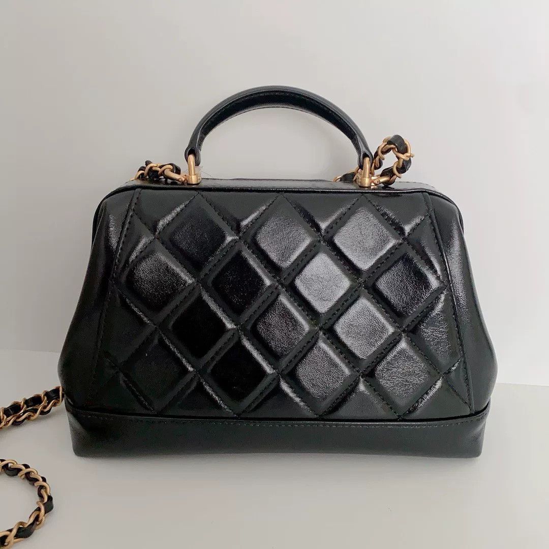 Chanel Pre-loved Bag Very good condition Size ONE SIZE - 5 Thumbnail